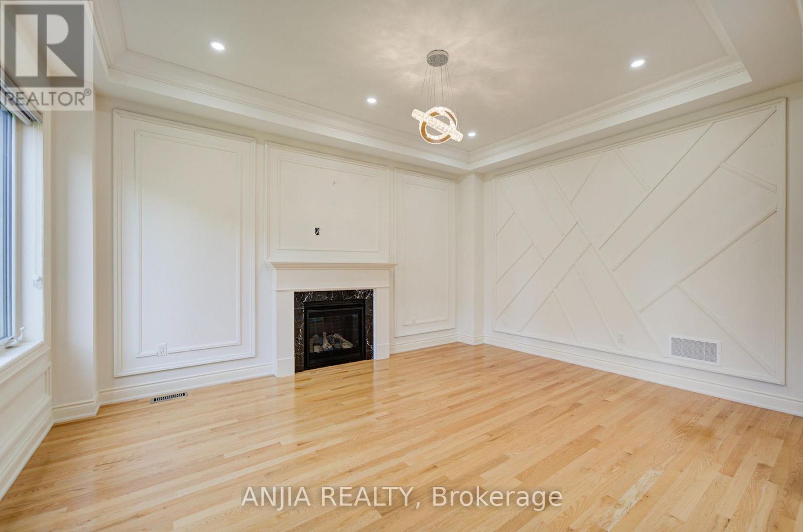 57 Betty May Crescent Property Photo 23