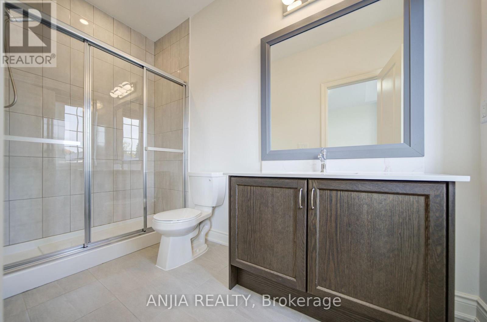 57 Betty May Crescent Property Photo 34