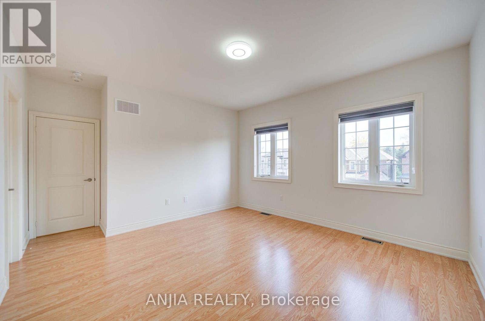 57 Betty May Crescent Property Photo 42