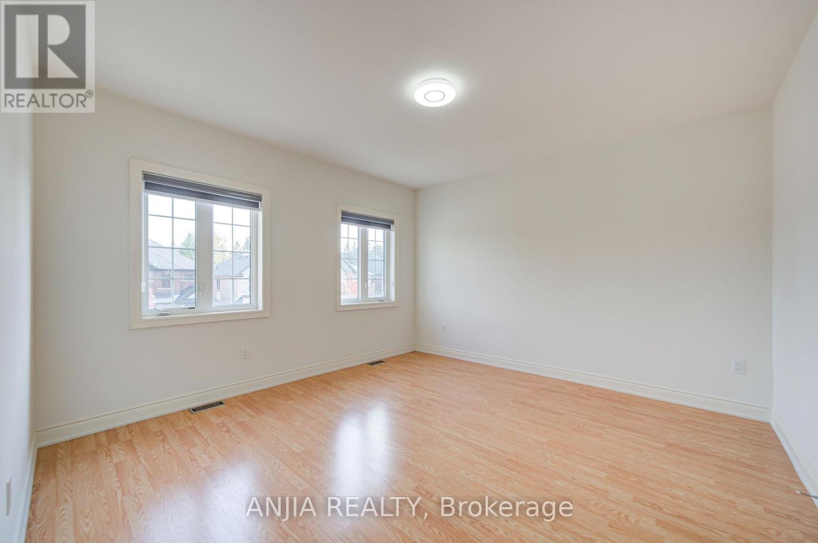 57 Betty May Crescent Property Photo 43