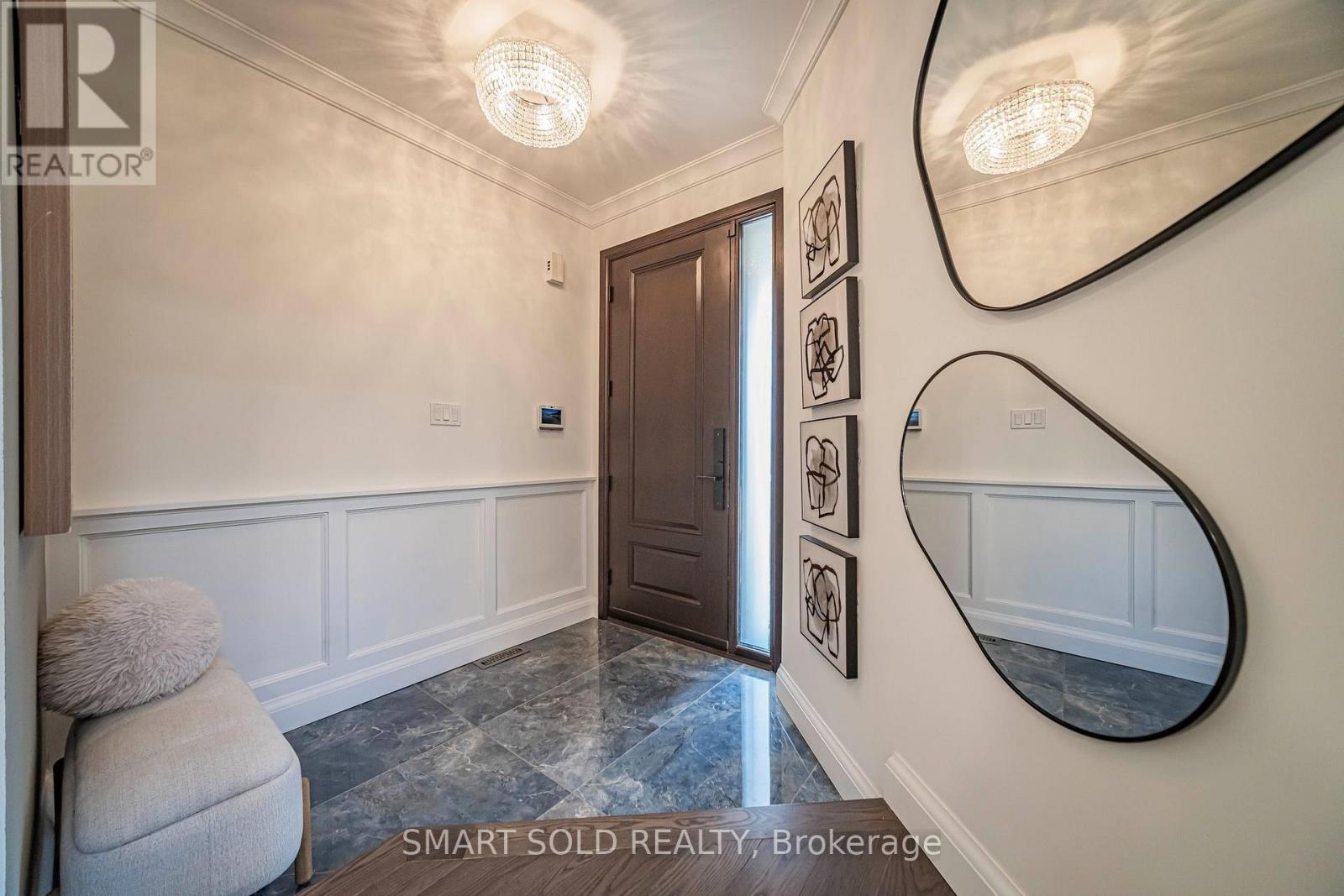 15 Mirando Street Property Photo 28