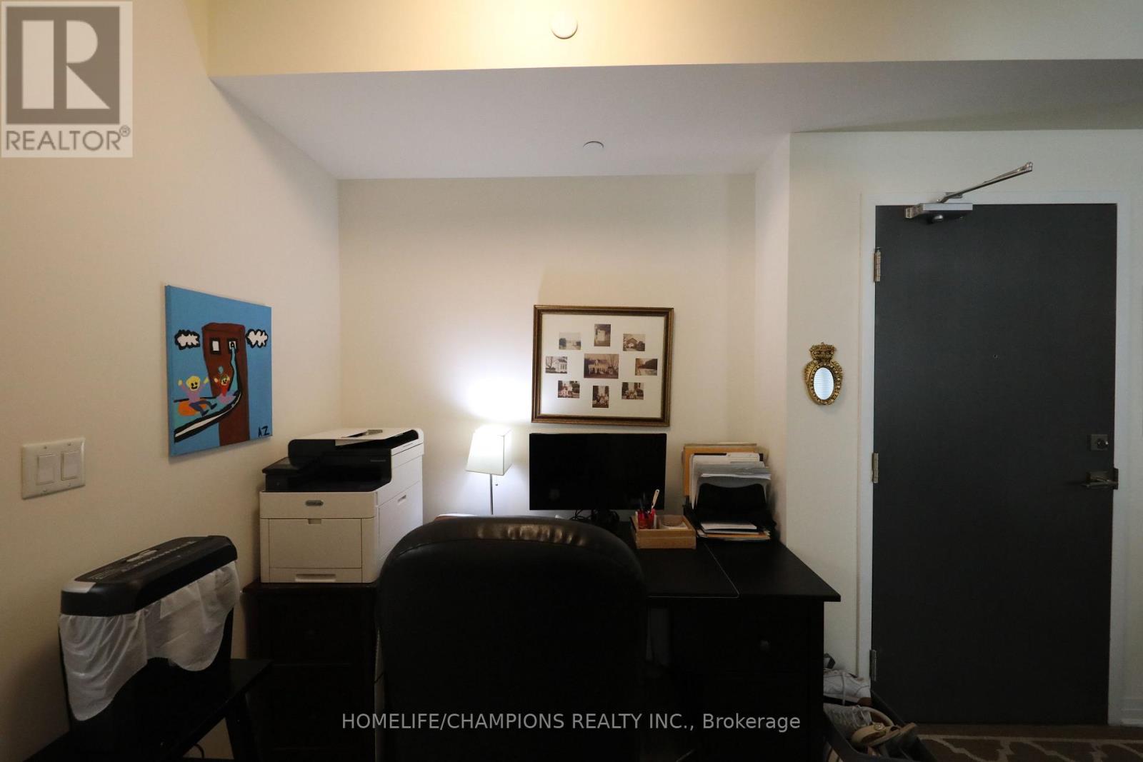 612 - 2 Adam Sellers Street Property Photo 5