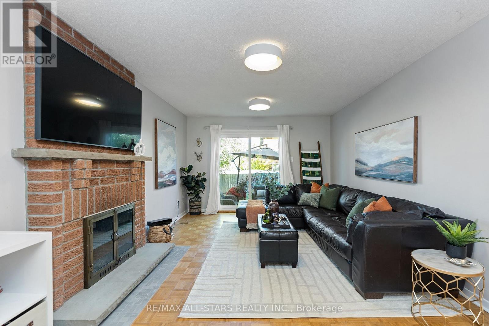 209 Malton Road Property Photo 15