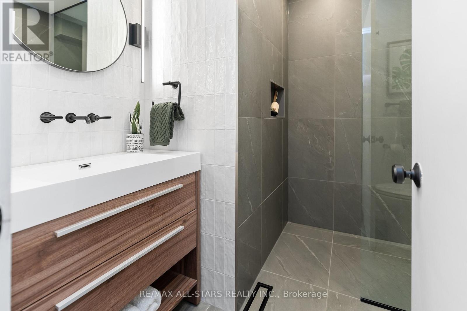 209 Malton Road Property Photo 26