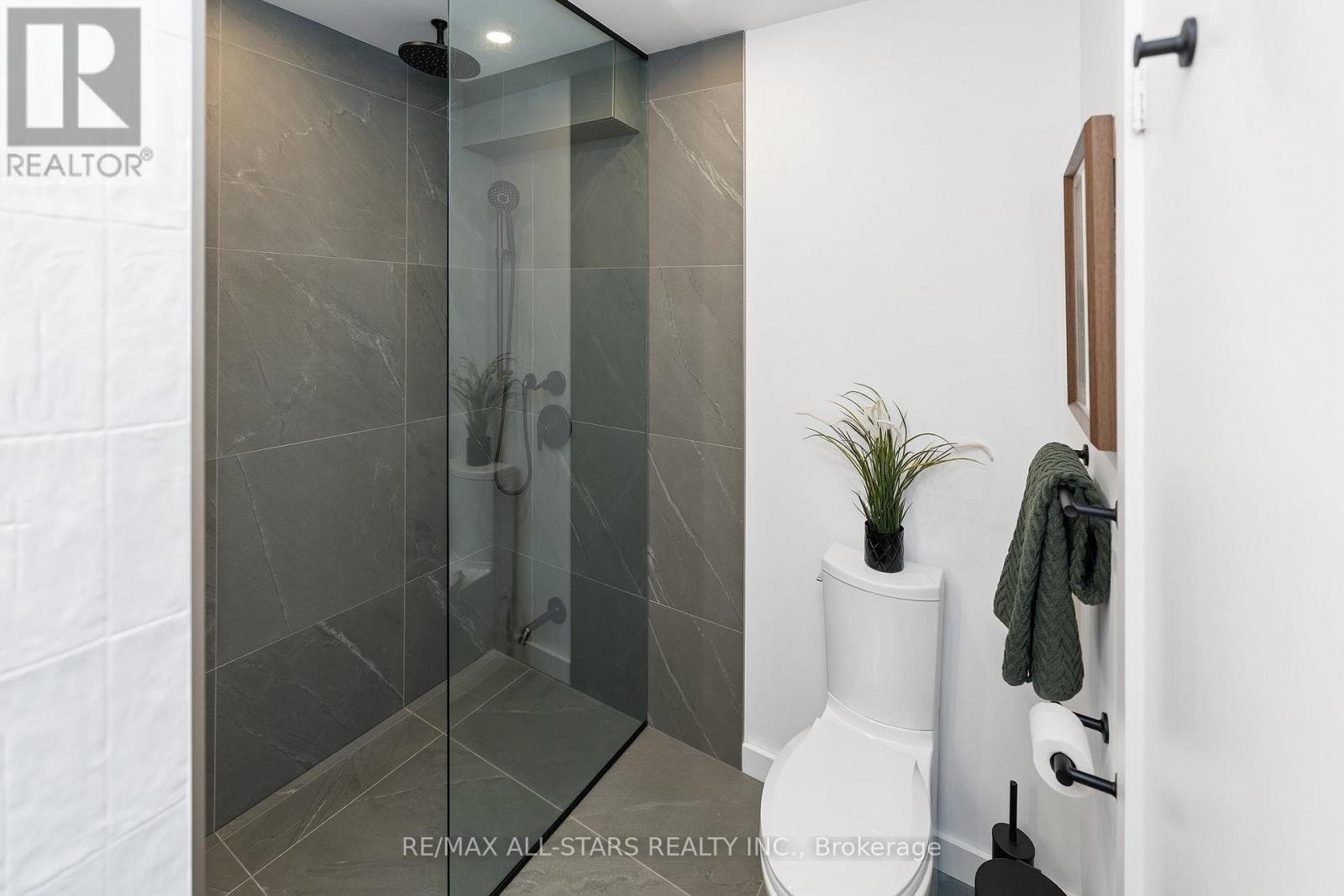 209 Malton Road Property Photo 27