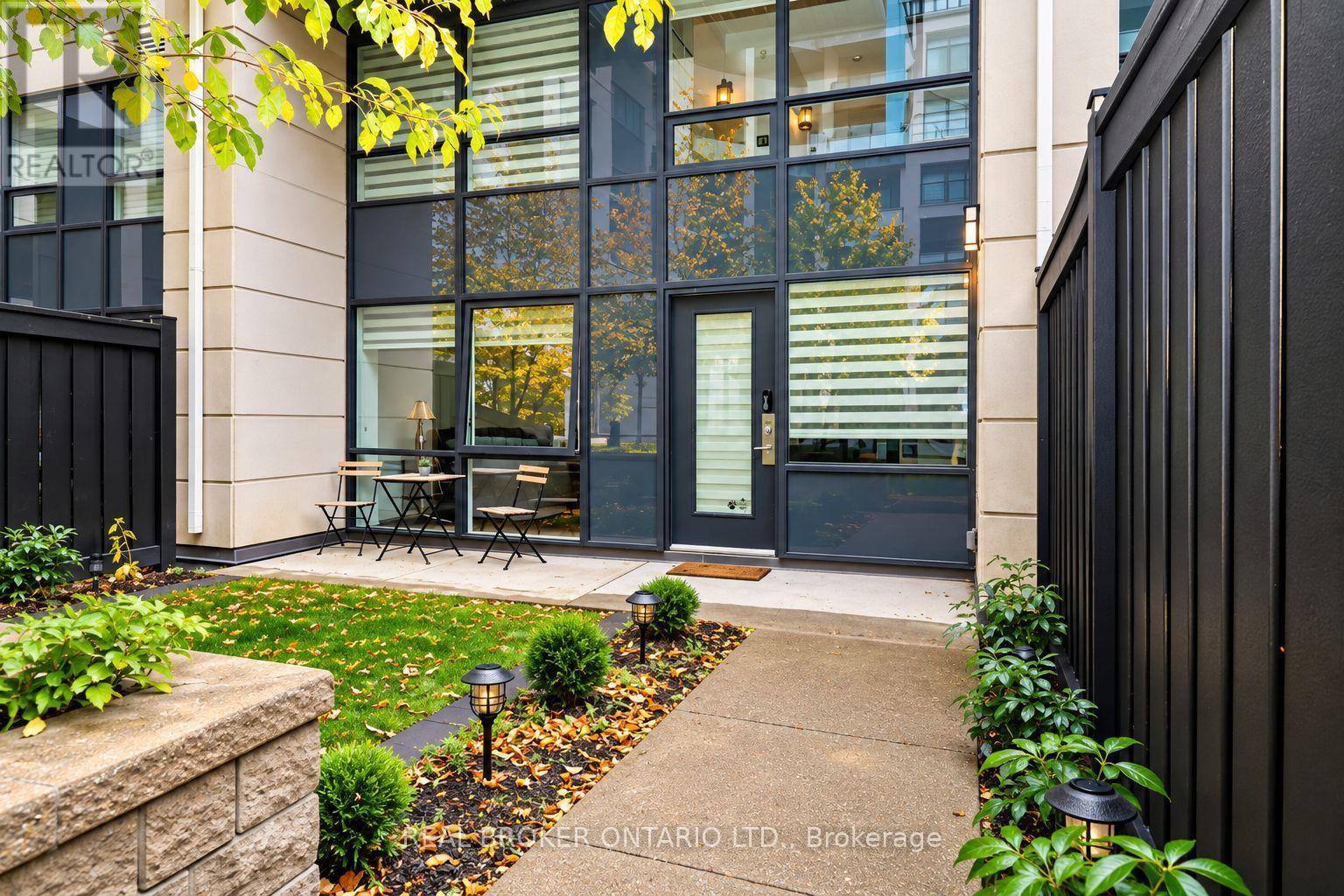 111 - 12 WOODSTREAM BOULEVARD Property Photo 1
