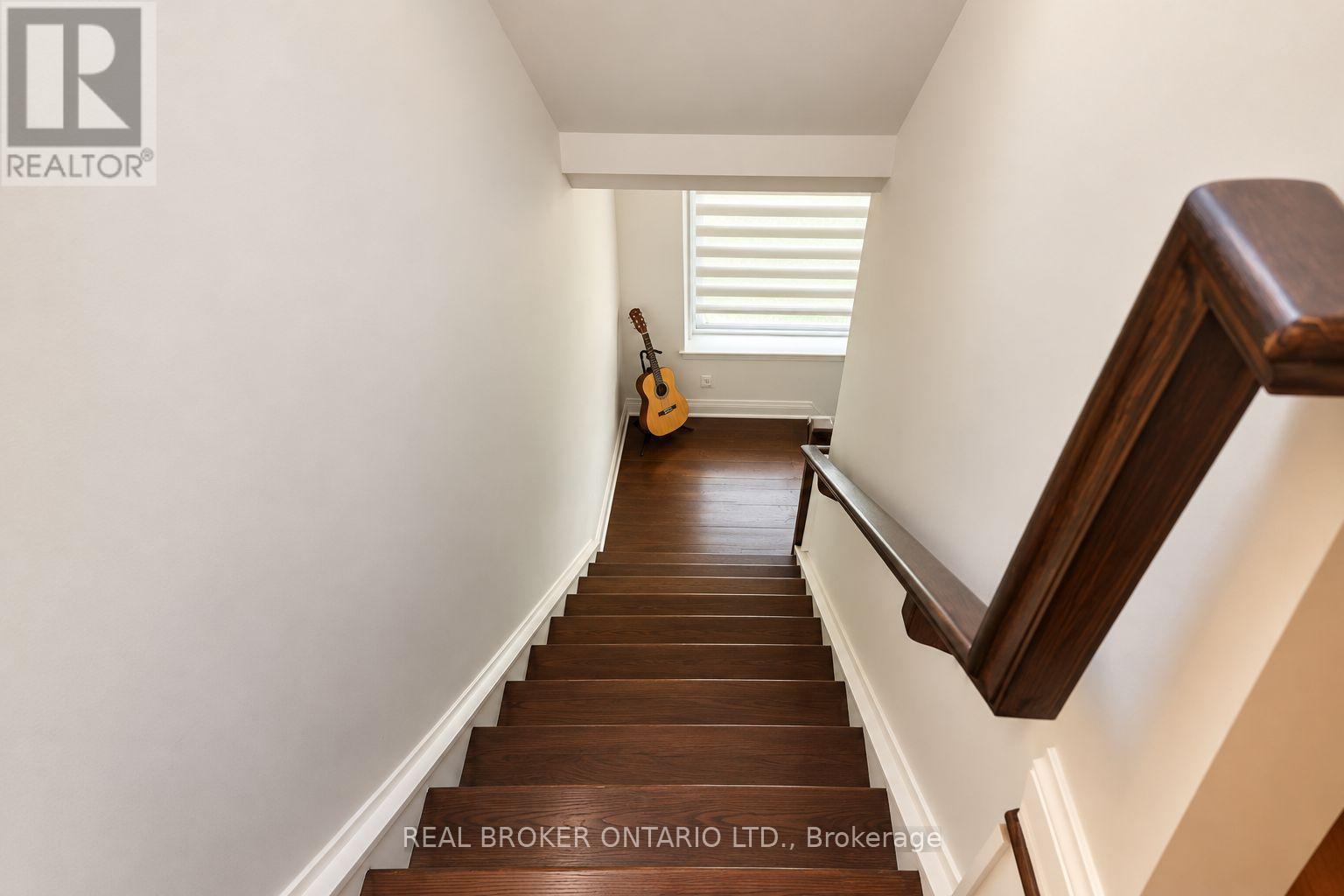 111 - 12 Woodstream Boulevard Property Photo 12