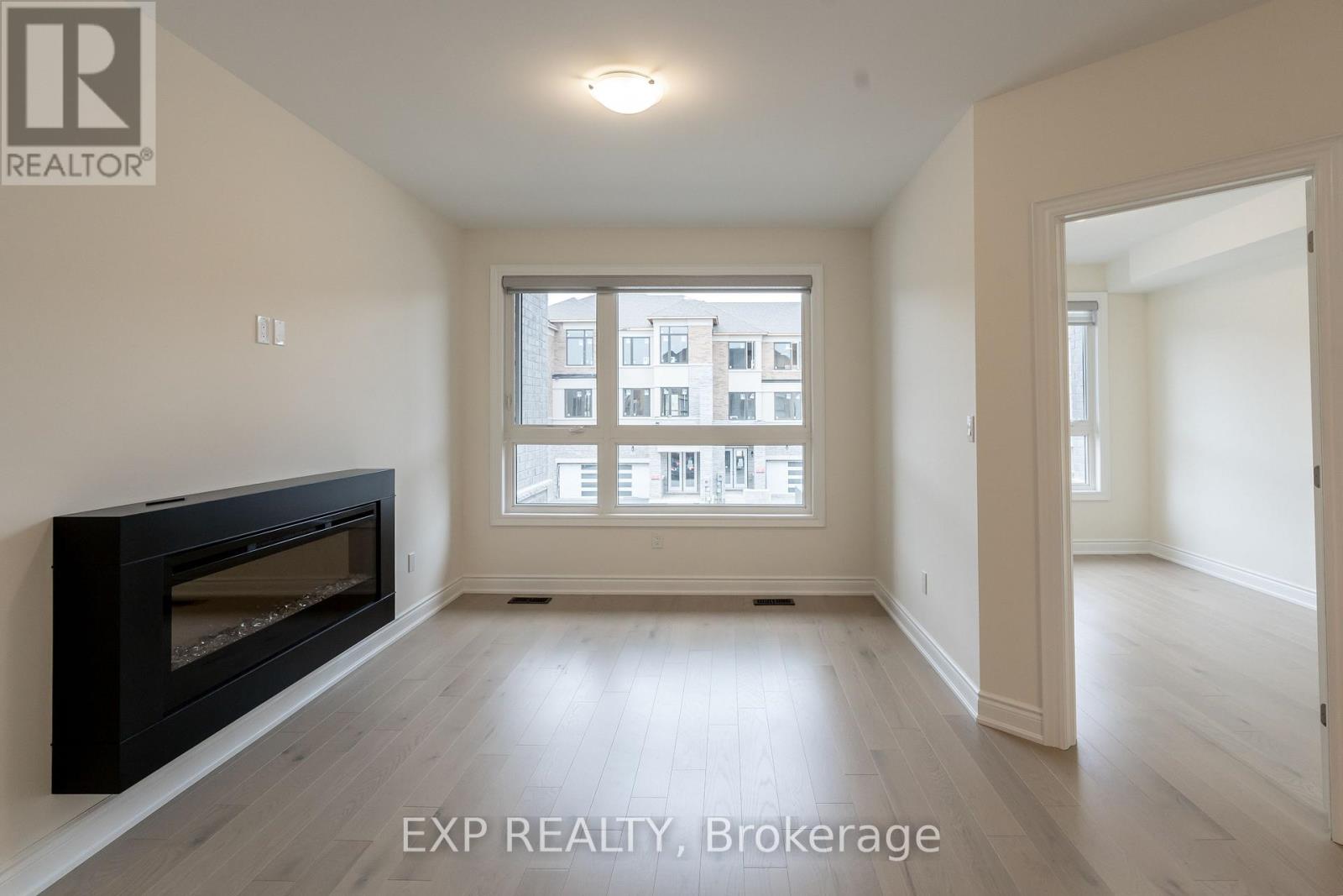 510 New England Court Property Photo 4