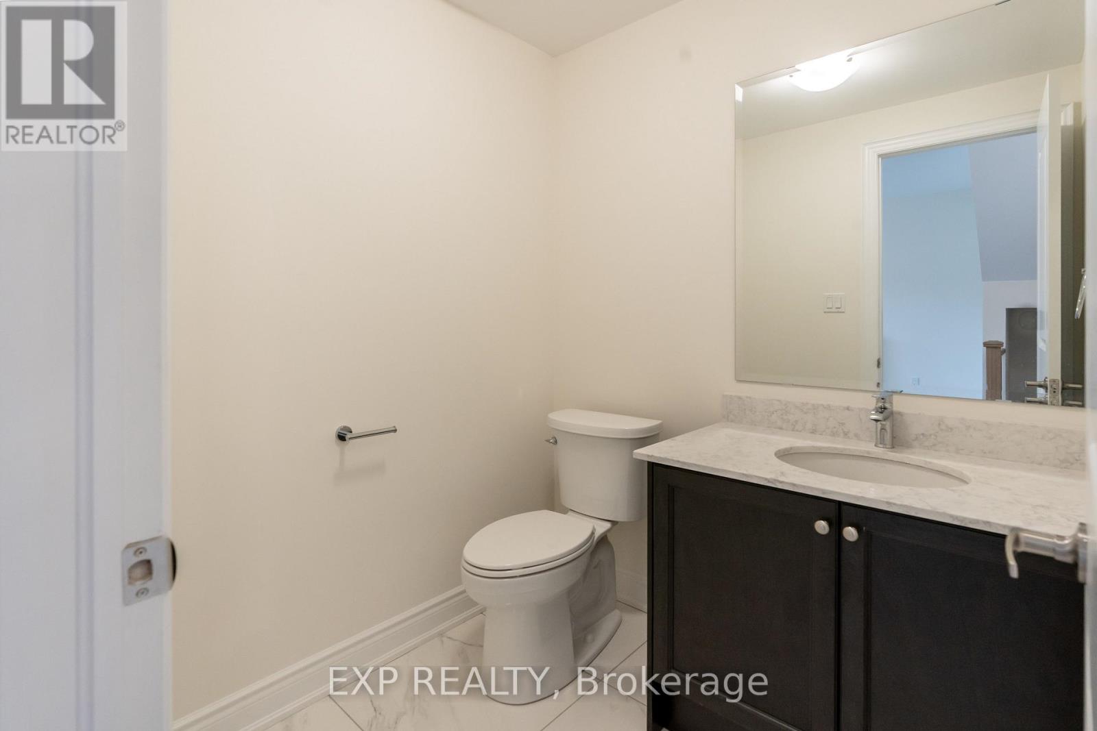 510 New England Court Property Photo 9