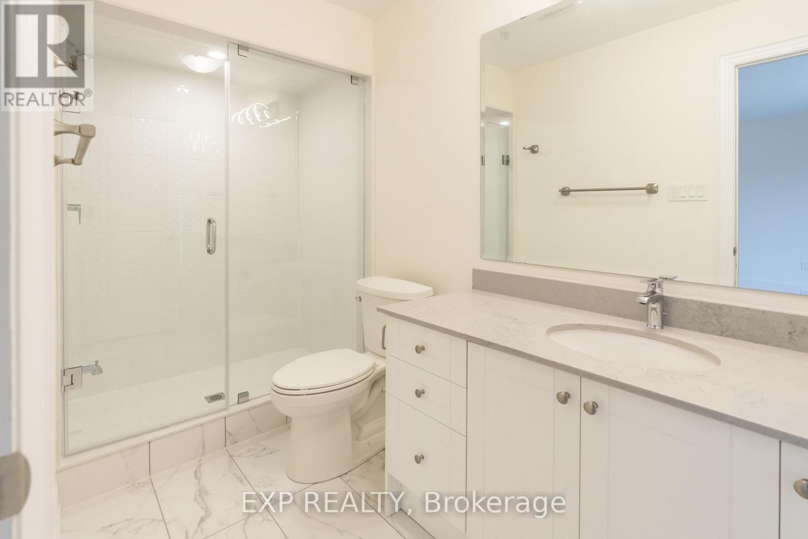 510 New England Court Property Photo 12