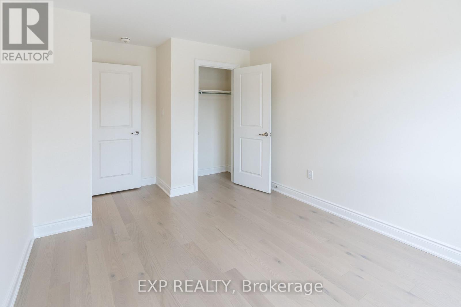 510 New England Court Property Photo 14