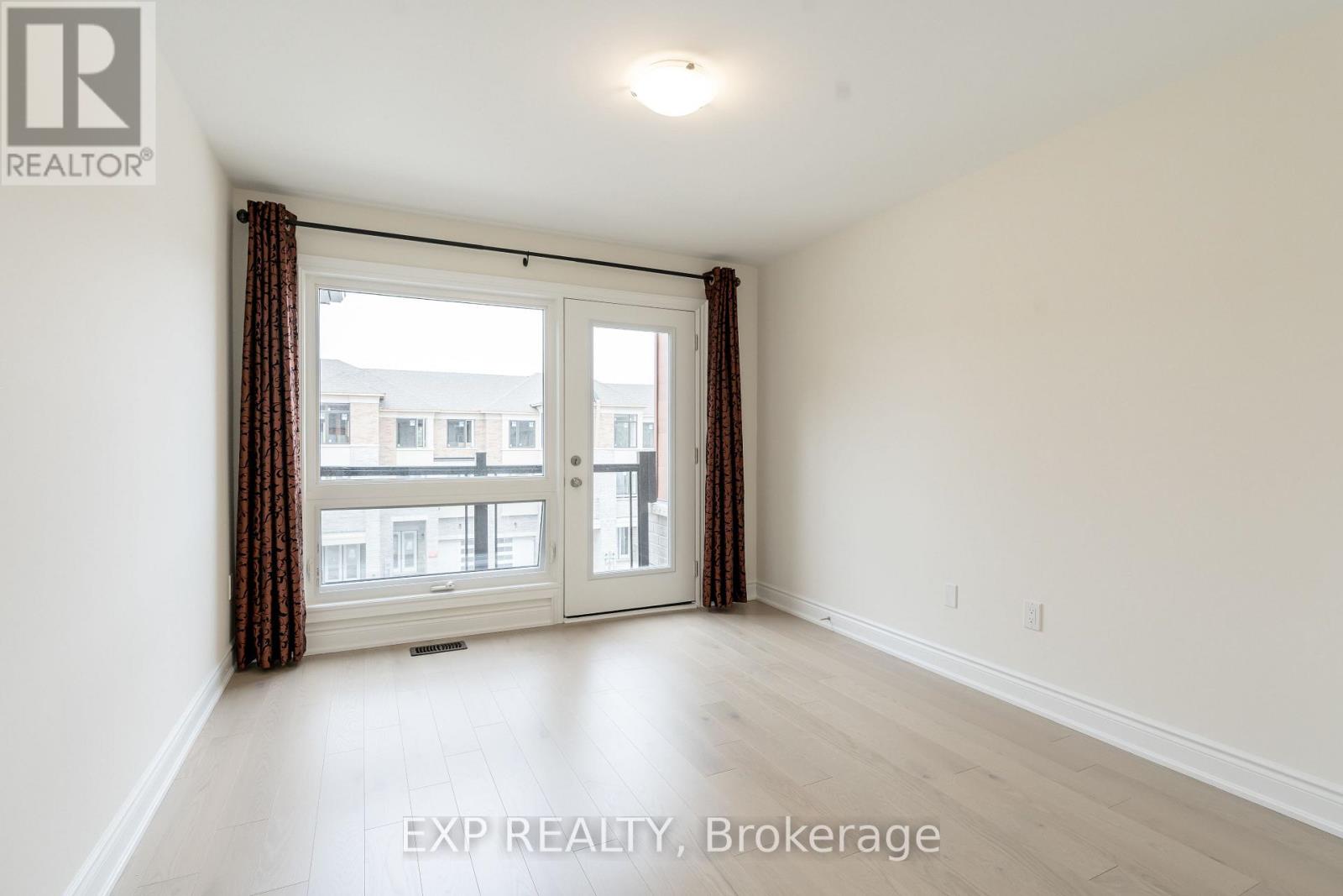 510 New England Court Property Photo 15