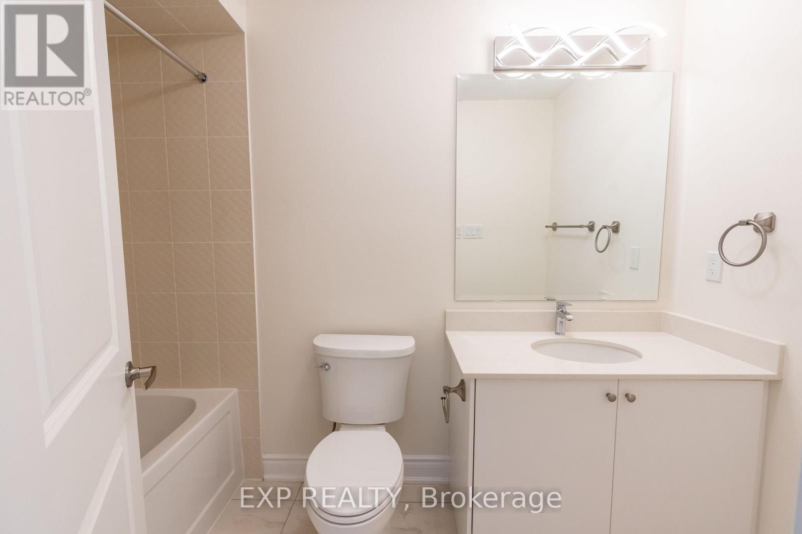 510 New England Court Property Photo 16