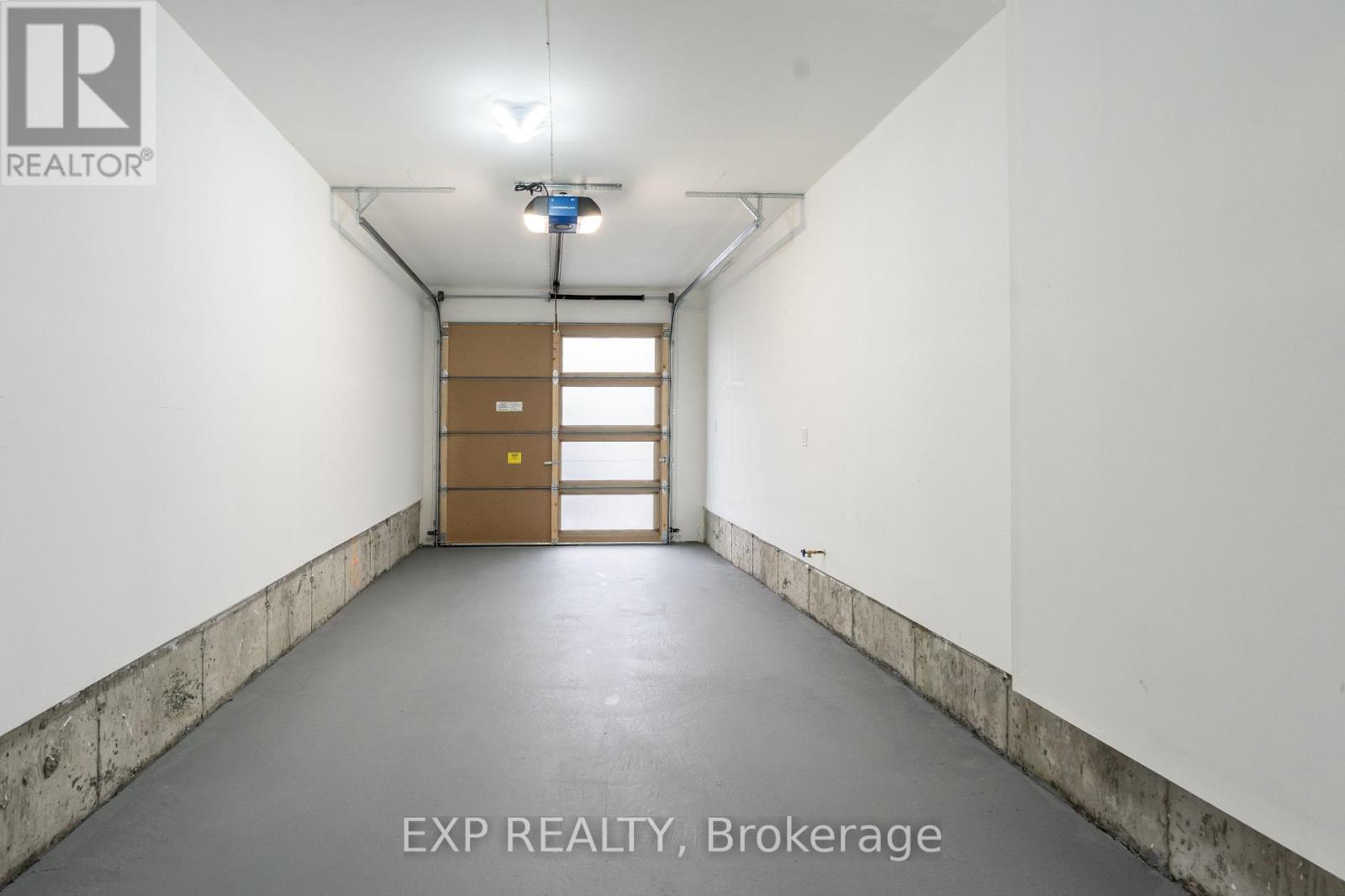 510 New England Court Property Photo 20