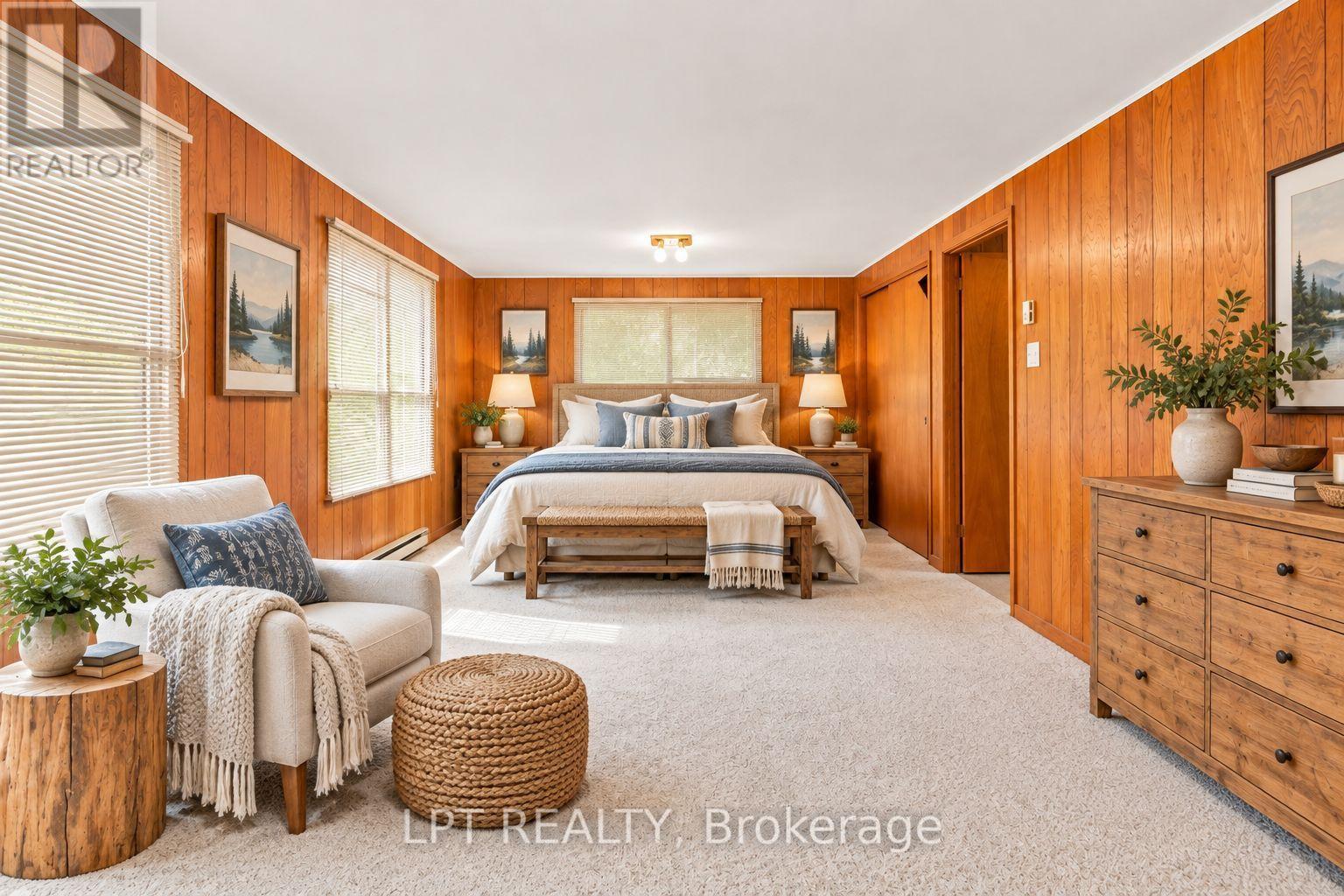 678 Lake Drive E Property Photo 30
