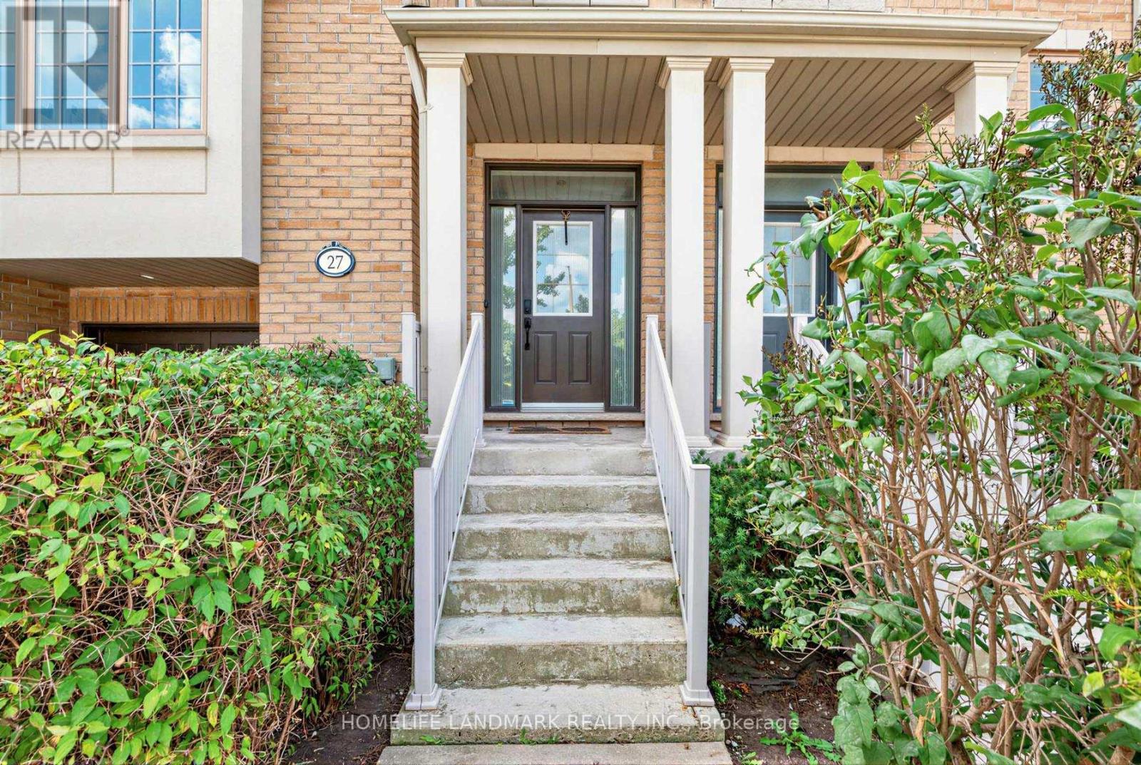 27 - 8900 Bathurst Street Property Photo 2