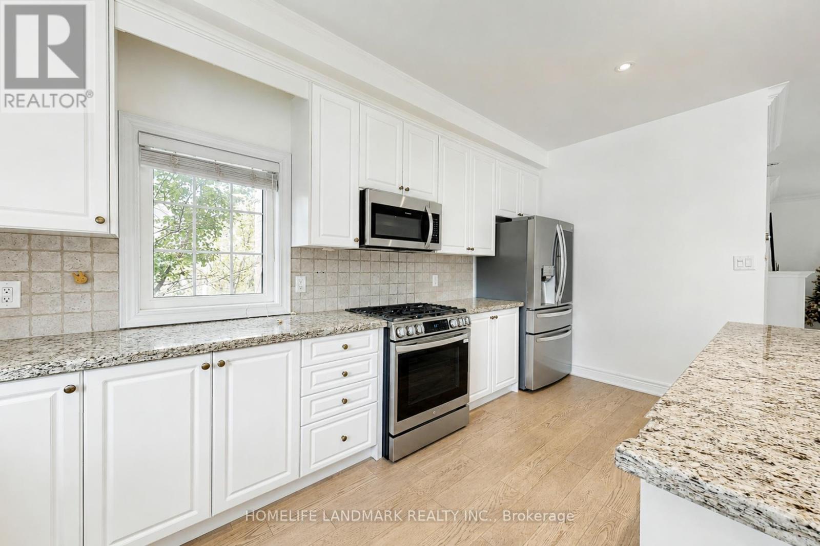 27 - 8900 Bathurst Street Property Photo 20