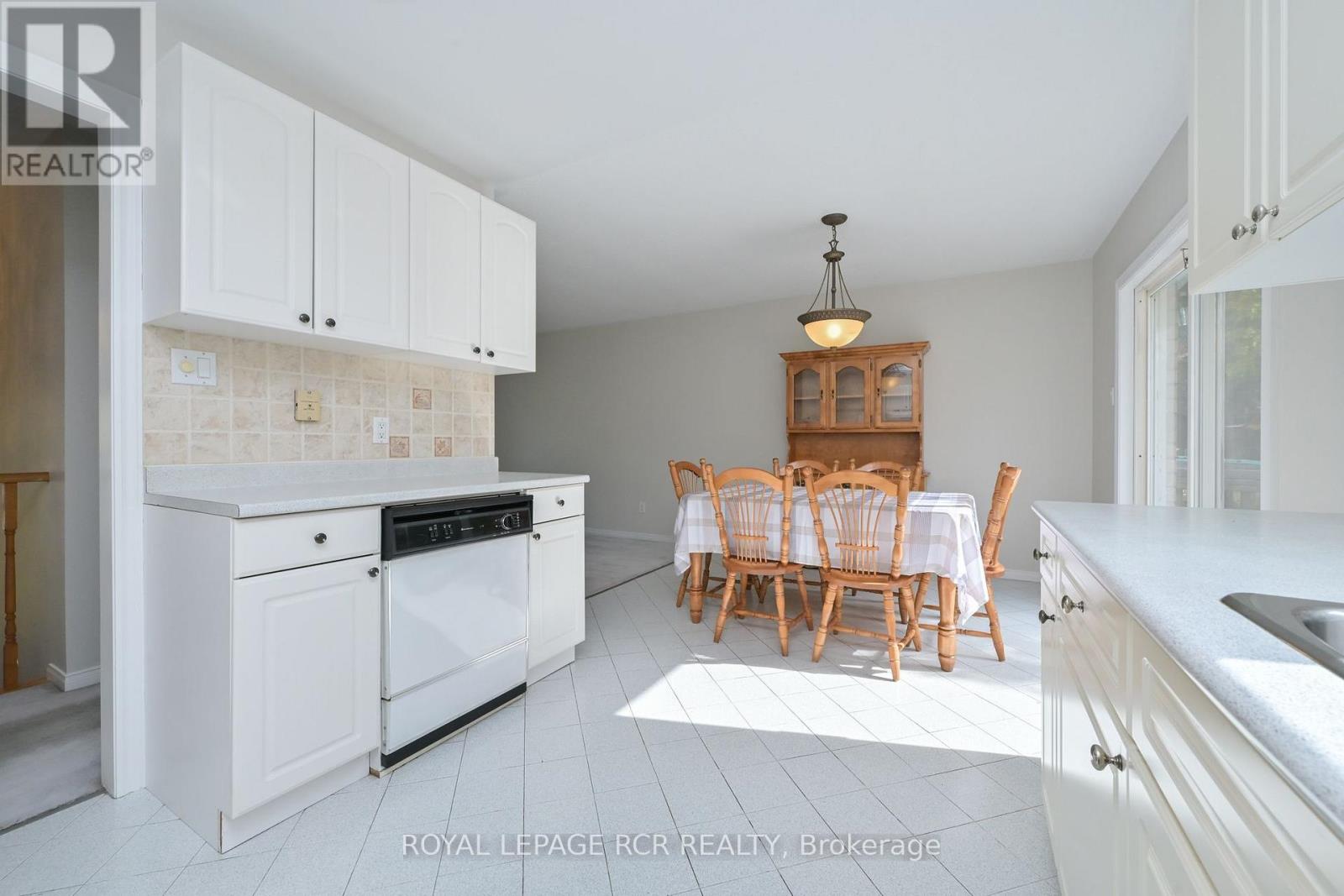 7 Moore Avenue Property Photo 6
