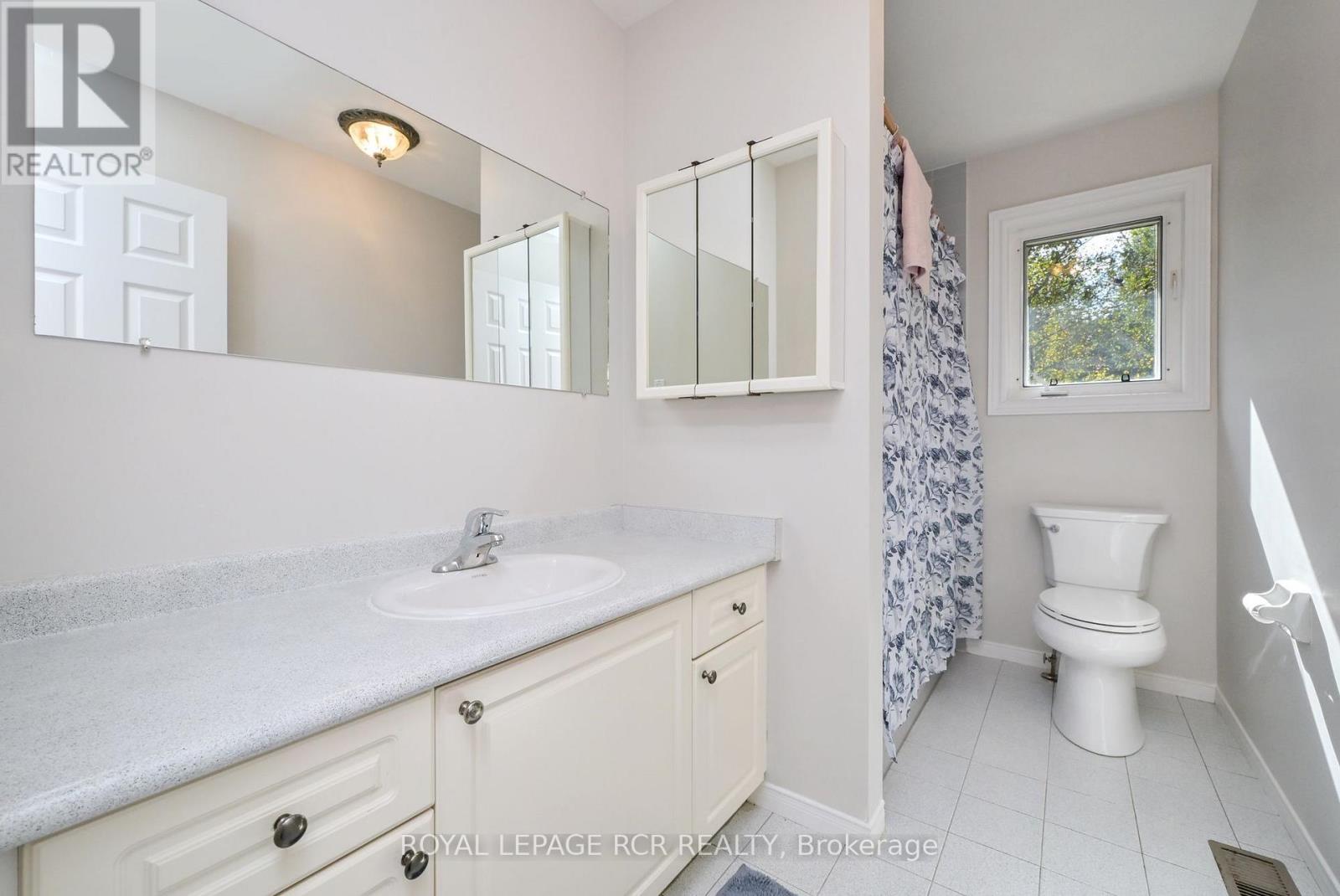 7 Moore Avenue Property Photo 15
