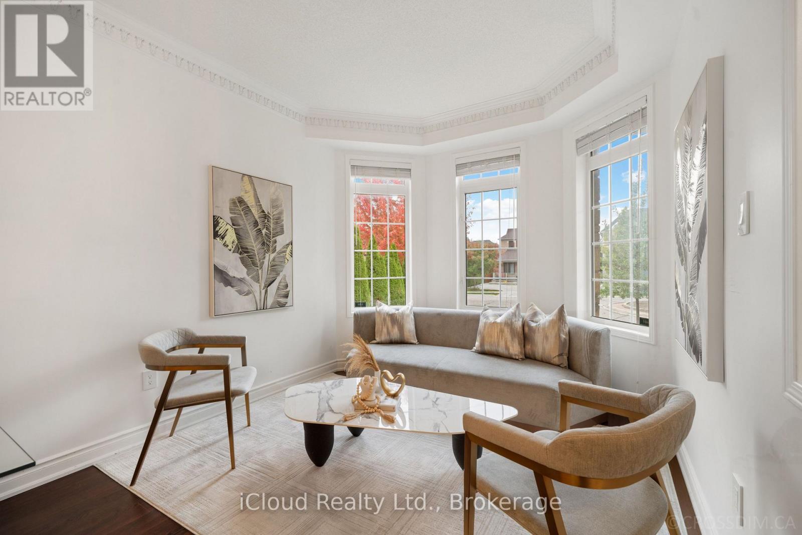 60 Tuscana Boulevard Property Photo 11
