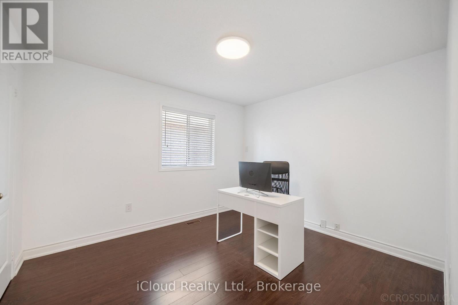 60 Tuscana Boulevard Property Photo 32