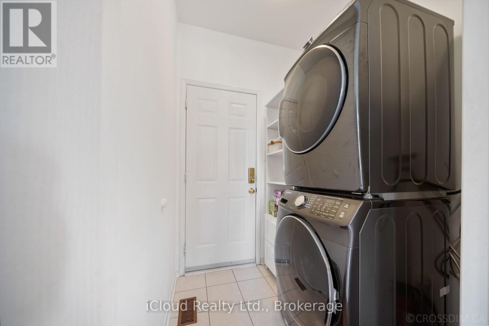 60 Tuscana Boulevard Property Photo 36