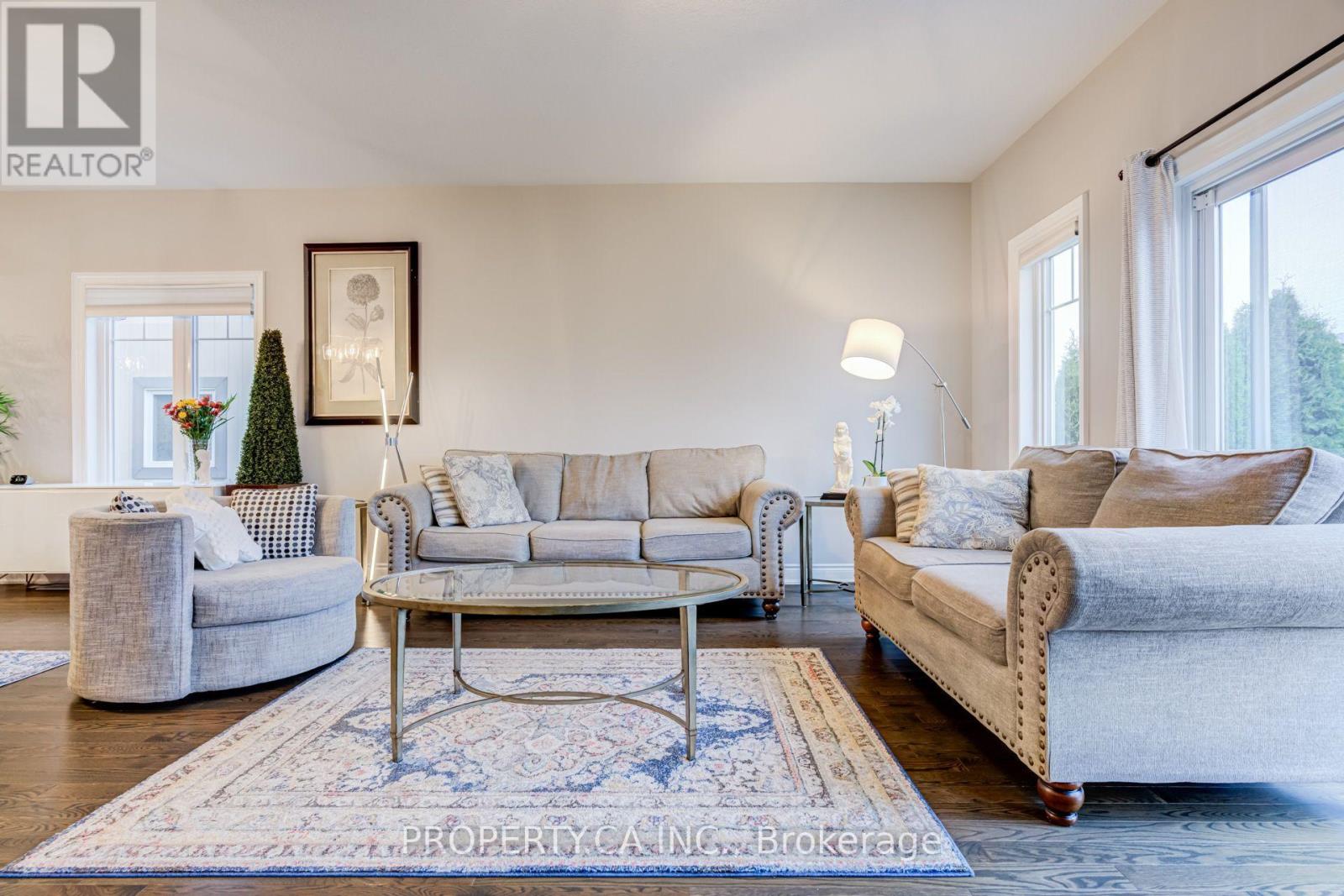 17 Jones Street Property Photo 11