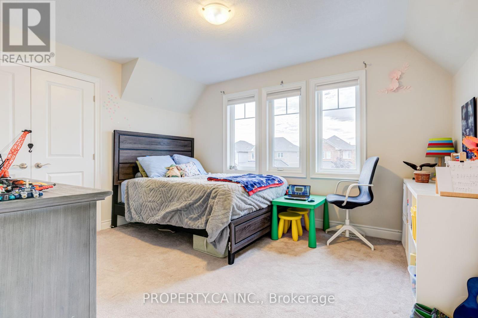 17 Jones Street Property Photo 23