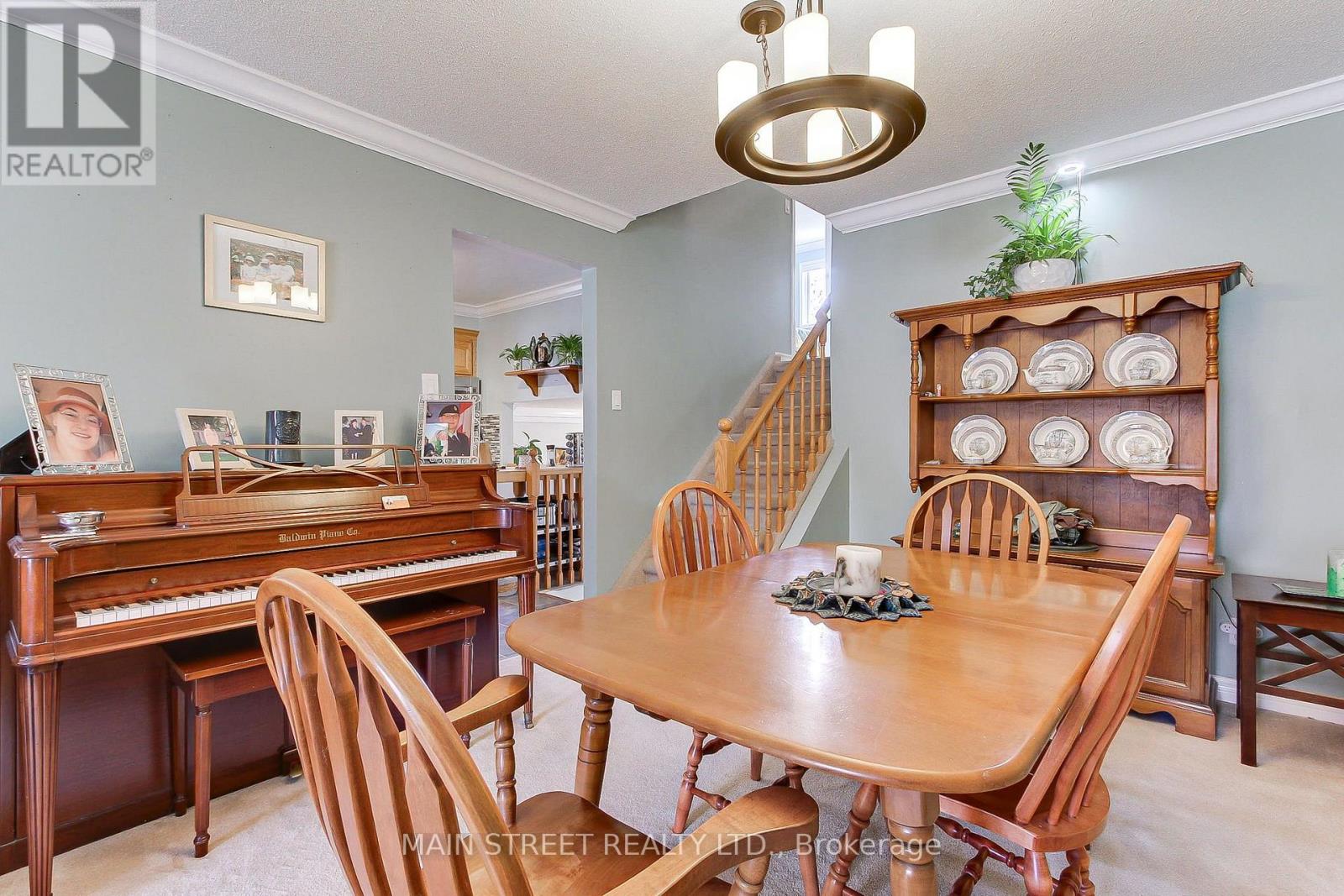 61 Hudson Crescent Property Photo 9