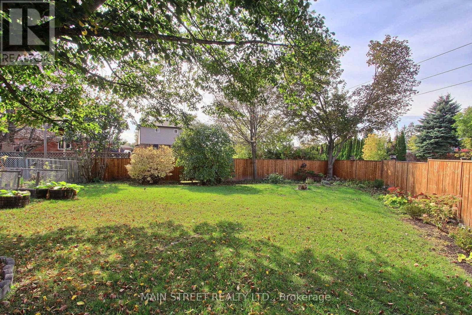 61 Hudson Crescent Property Photo 26