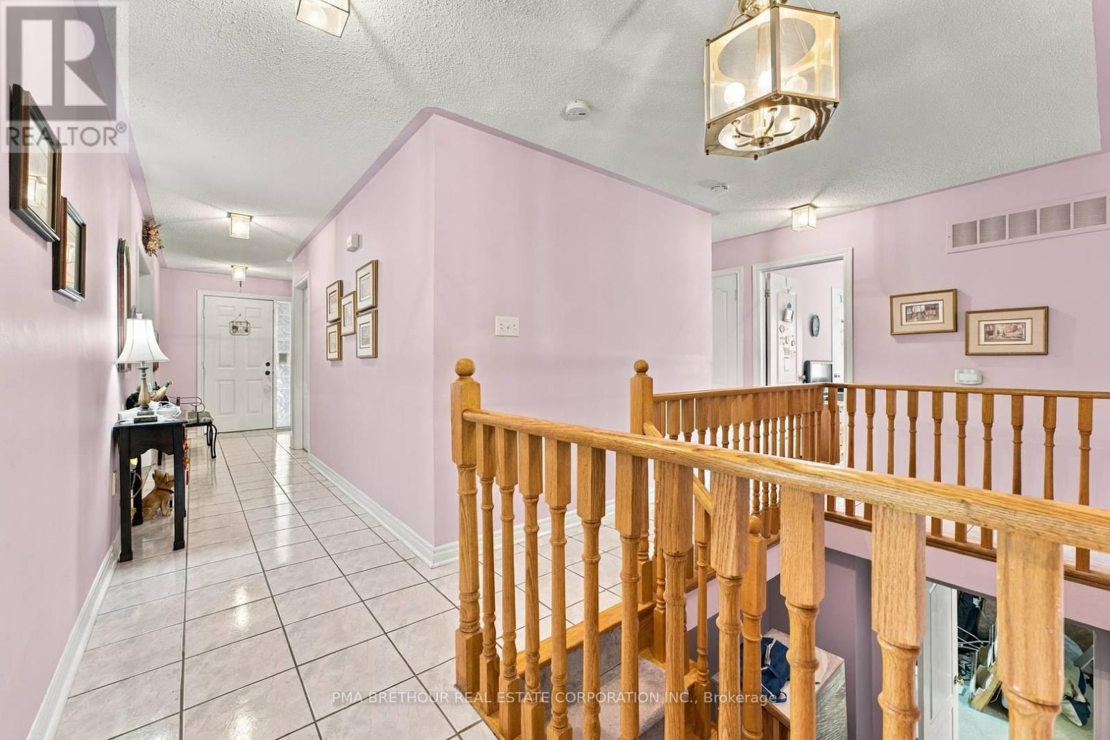 18 Deerglen Terrace Property Photo 11