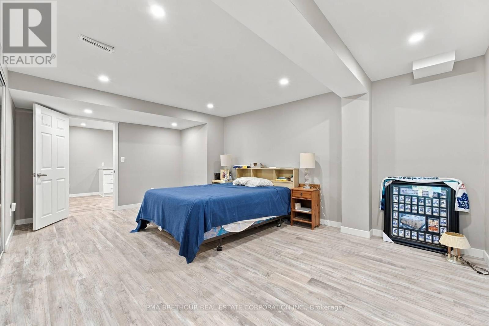 18 Deerglen Terrace Property Photo 21