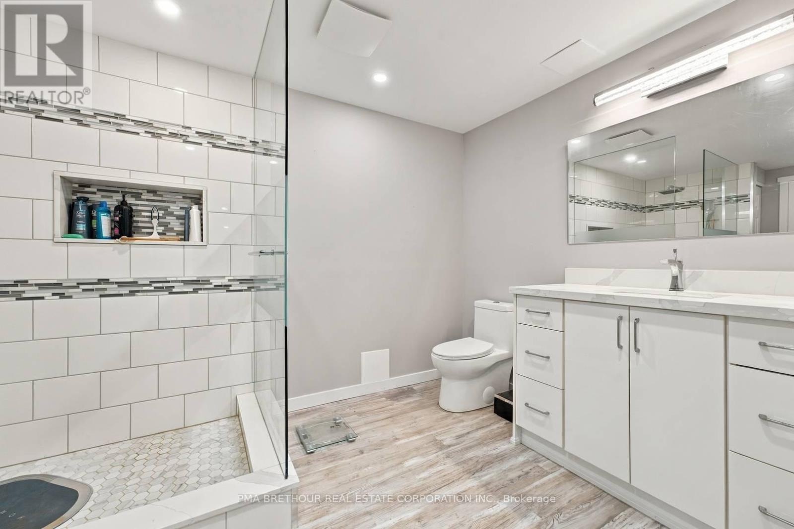 18 Deerglen Terrace Property Photo 24