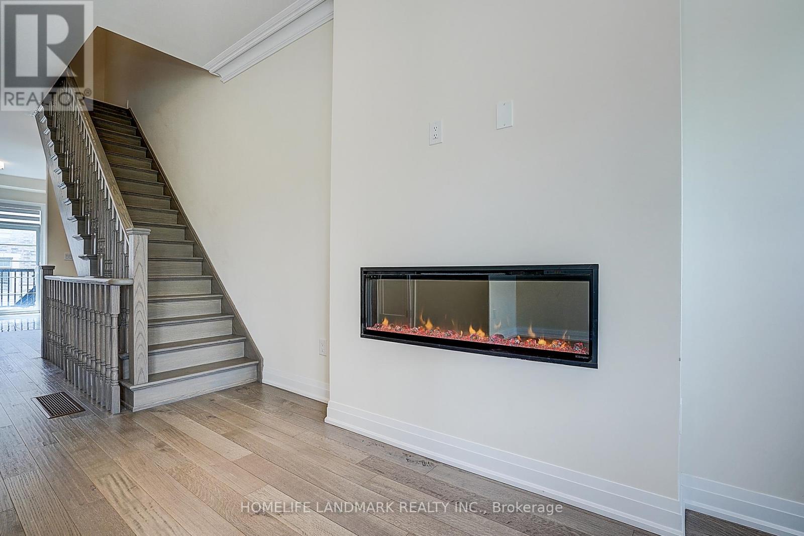 4263 Major Mackenzie Drive E Property Photo 16
