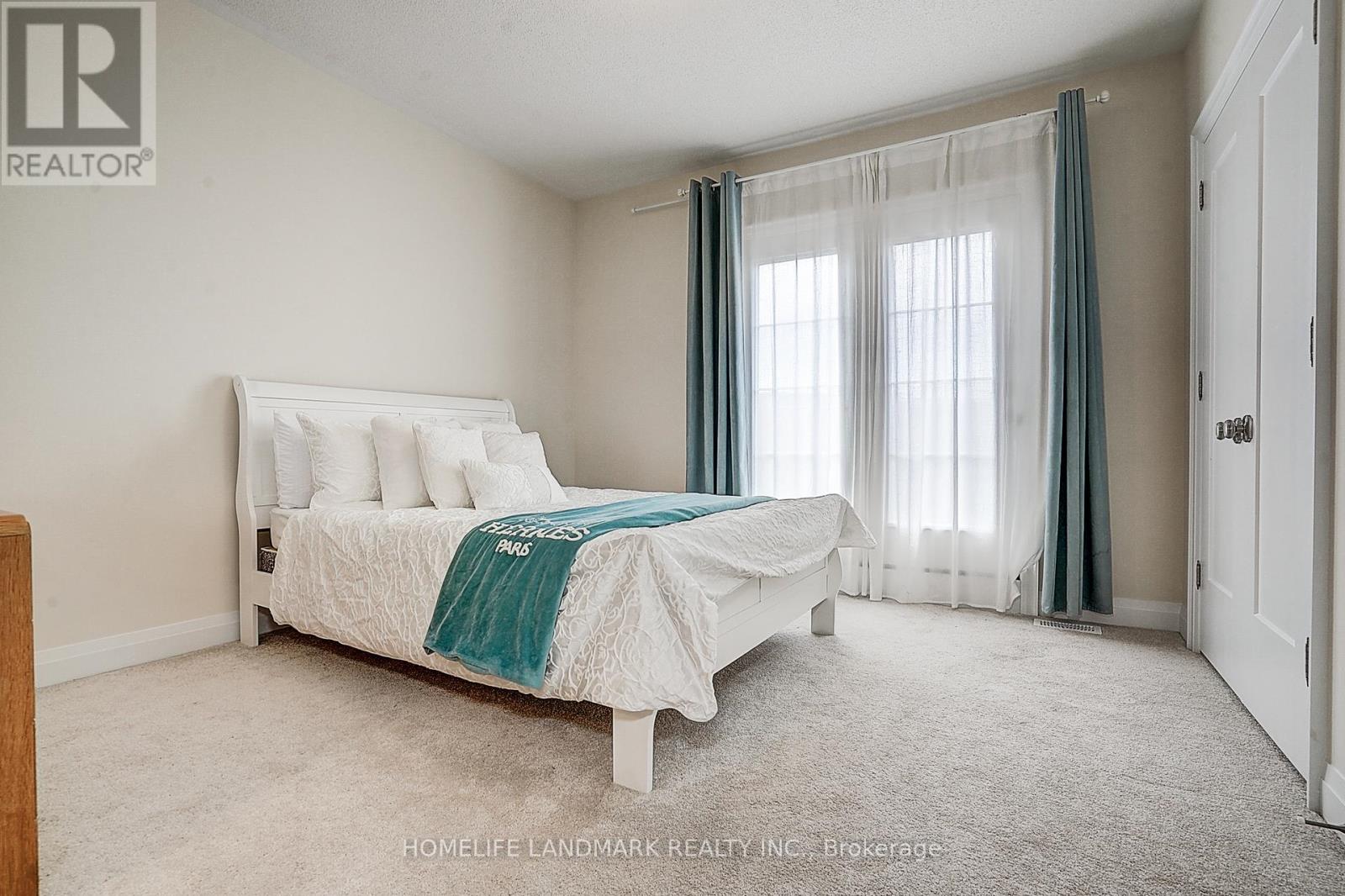 4263 Major Mackenzie Drive E Property Photo 29