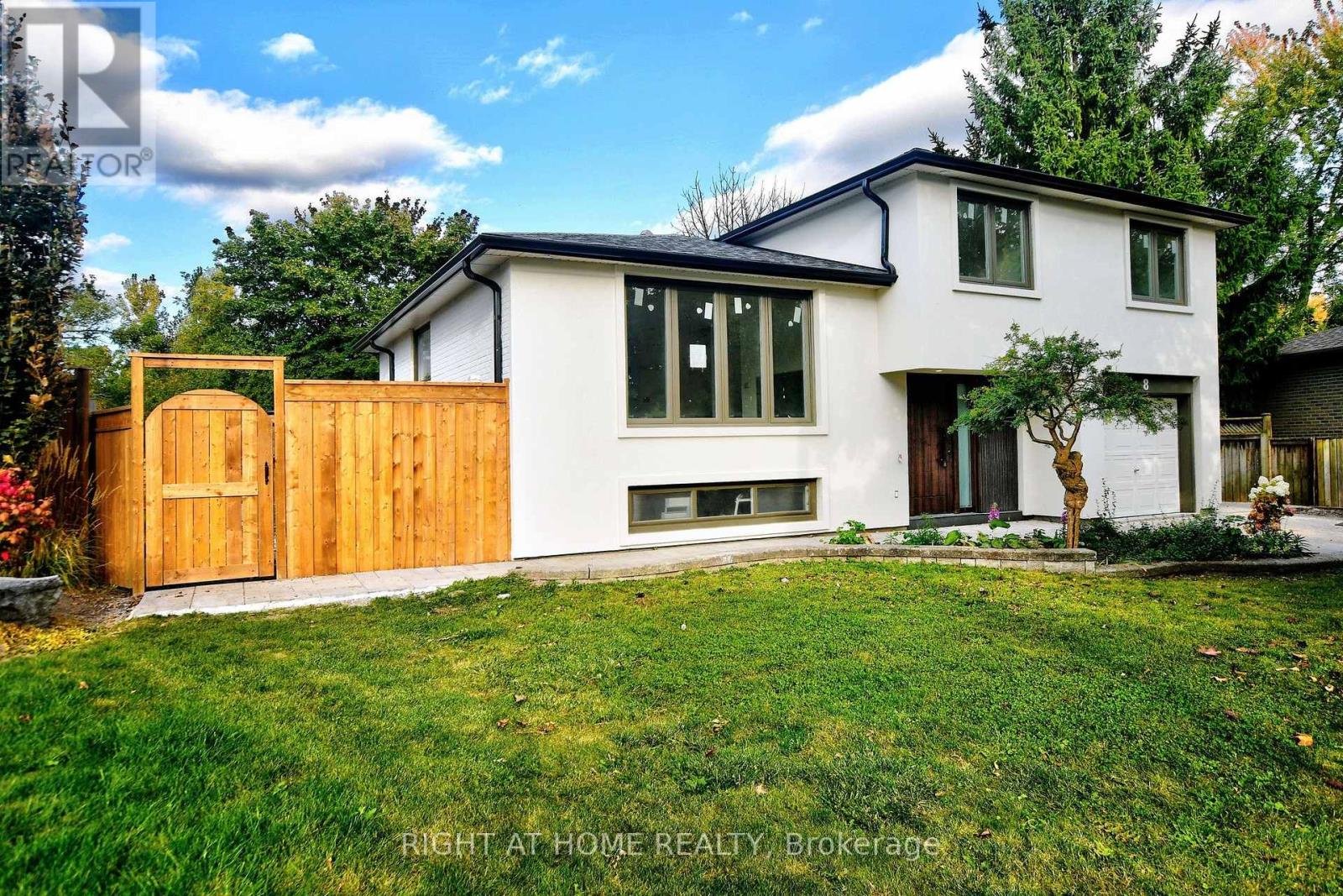 8 Hill Drive Property Photo 2
