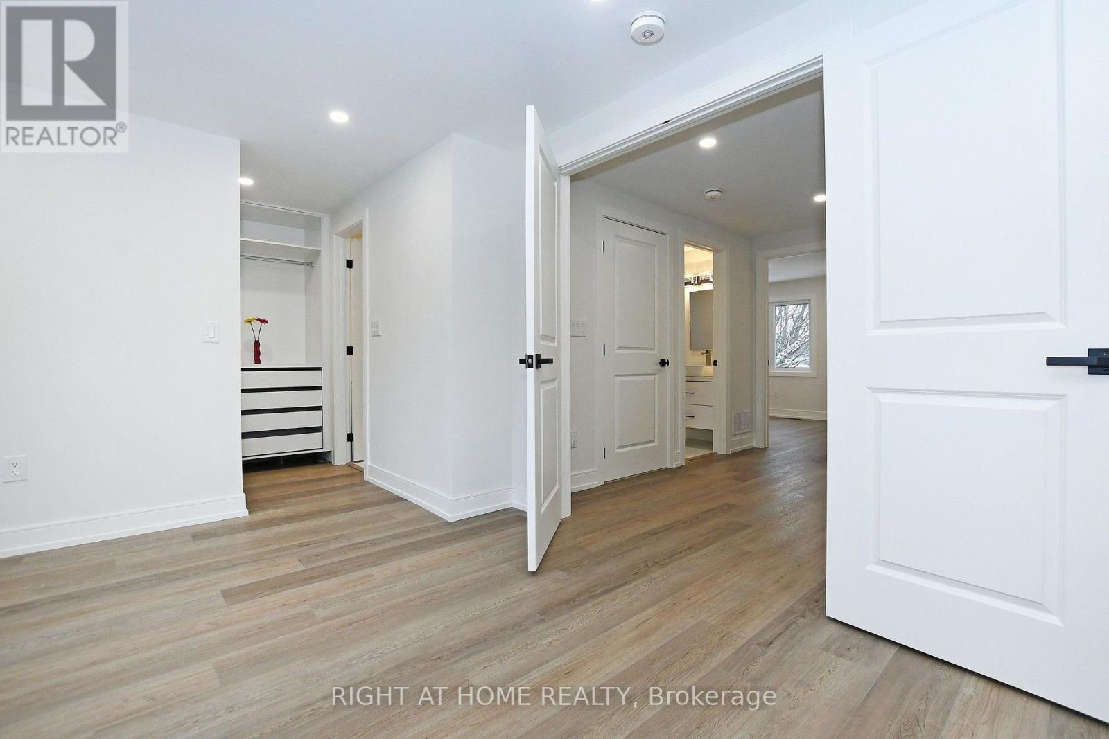 8 Hill Drive Property Photo 15