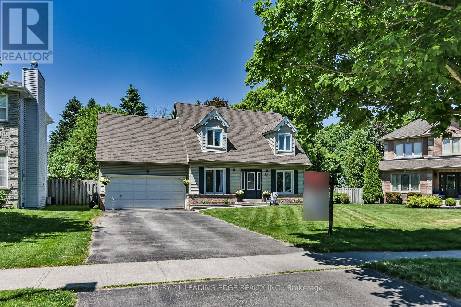 30 Mcguire Crescent Property Photo 2