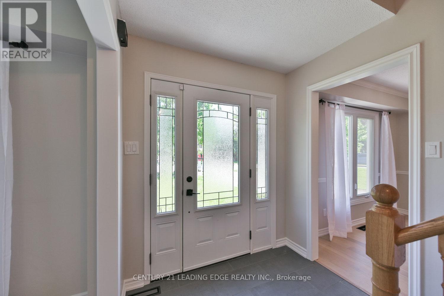 30 Mcguire Crescent Property Photo 6