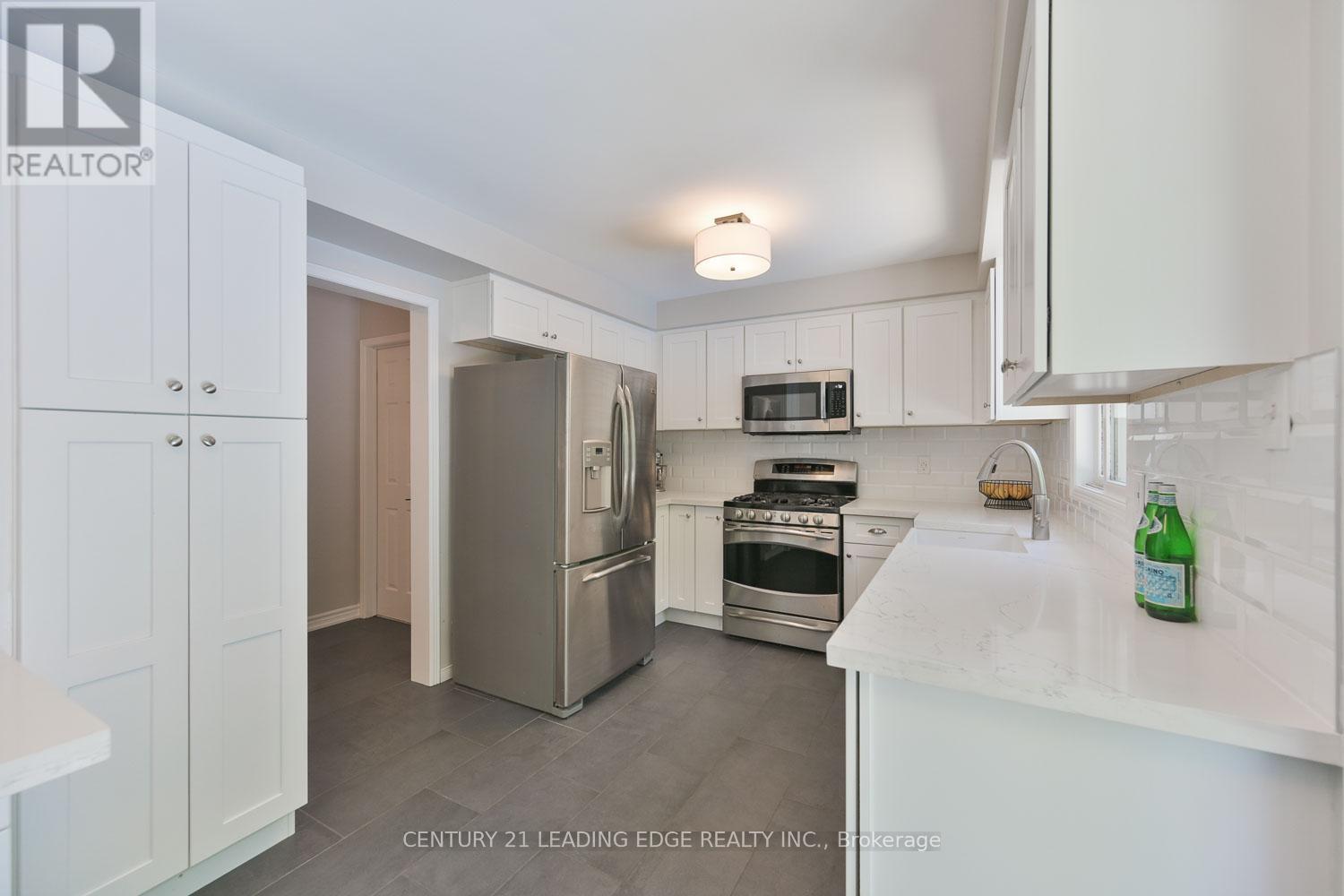 30 Mcguire Crescent Property Photo 18