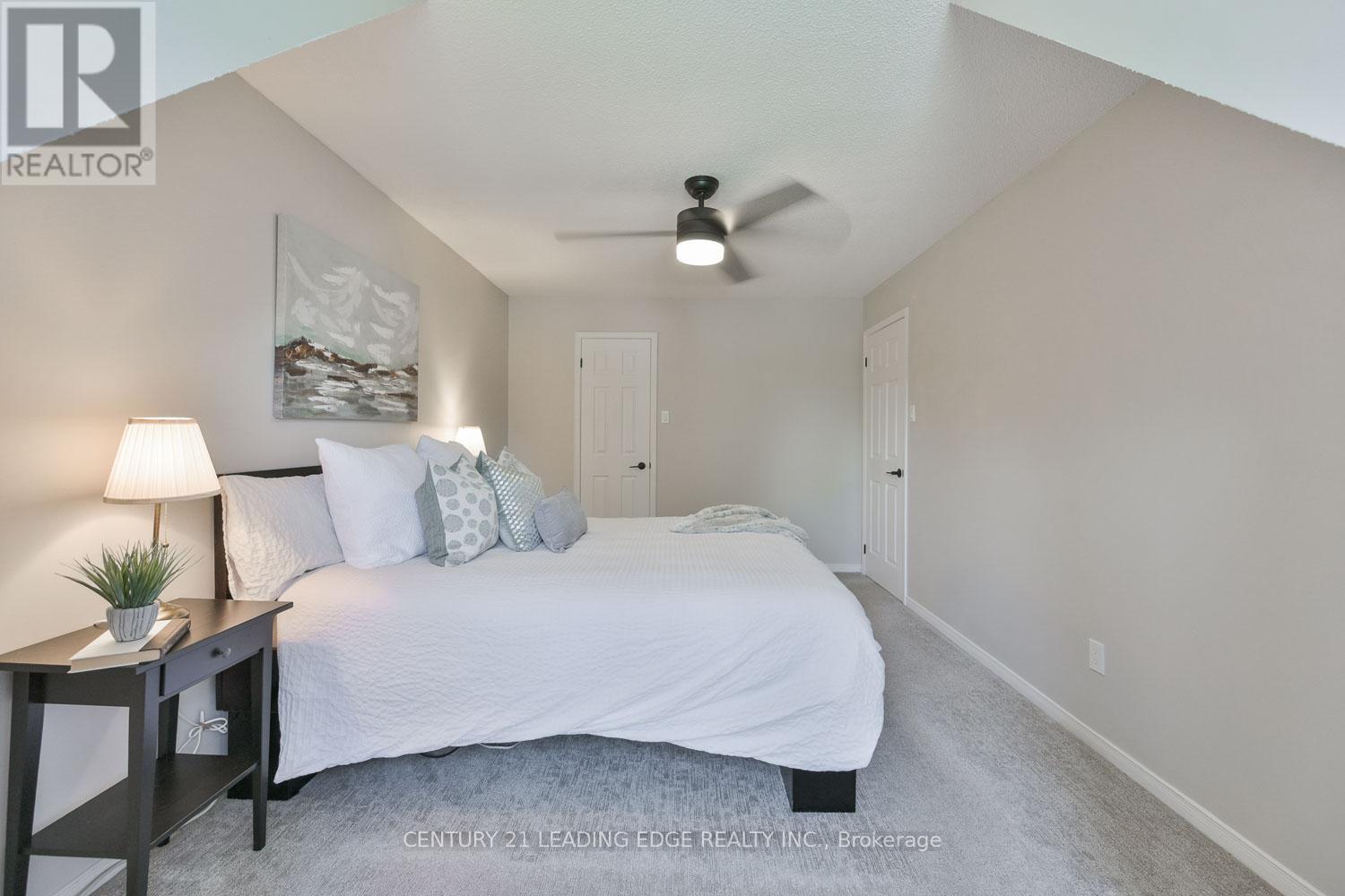 30 Mcguire Crescent Property Photo 29