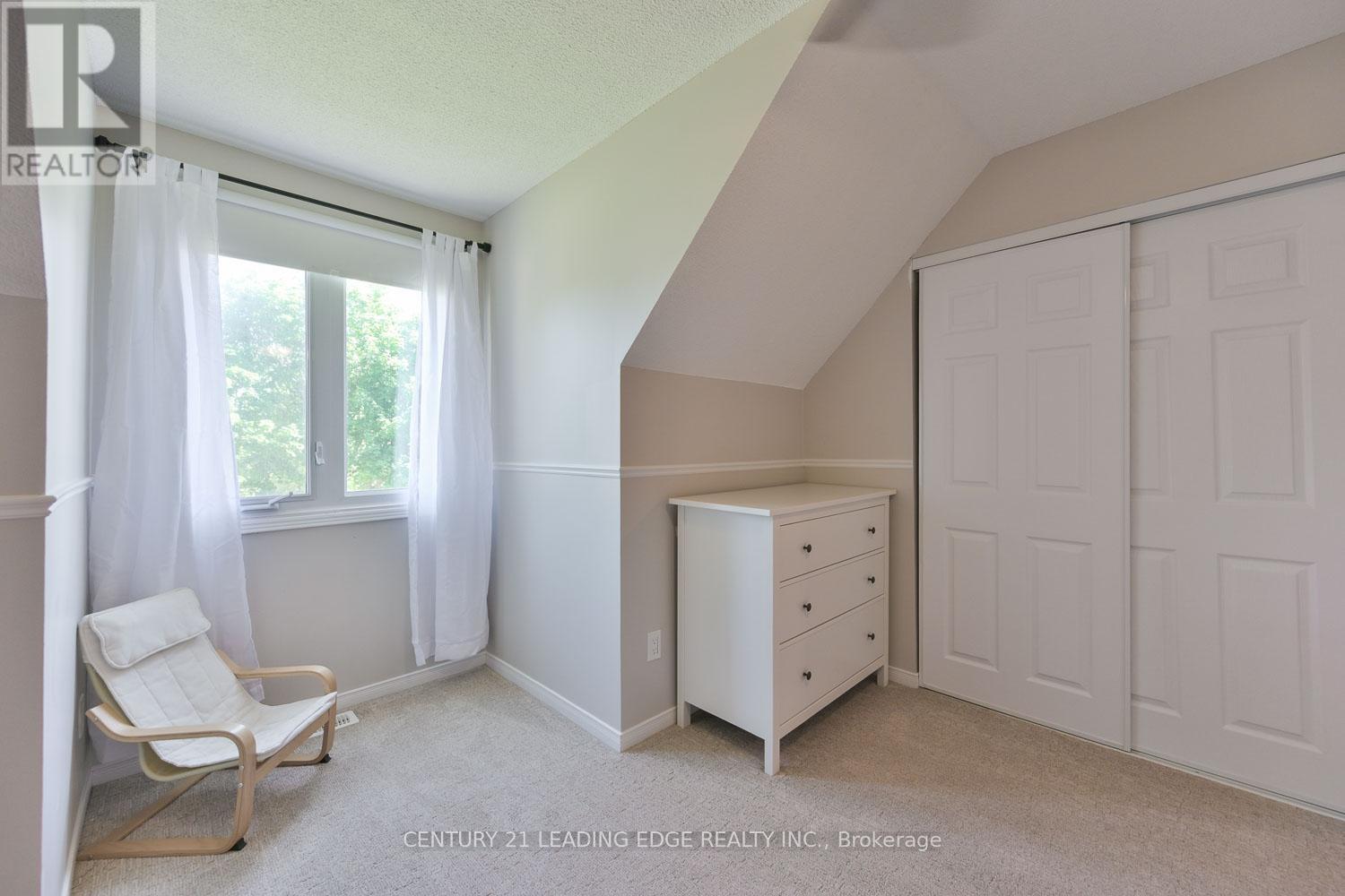 30 Mcguire Crescent Property Photo 31