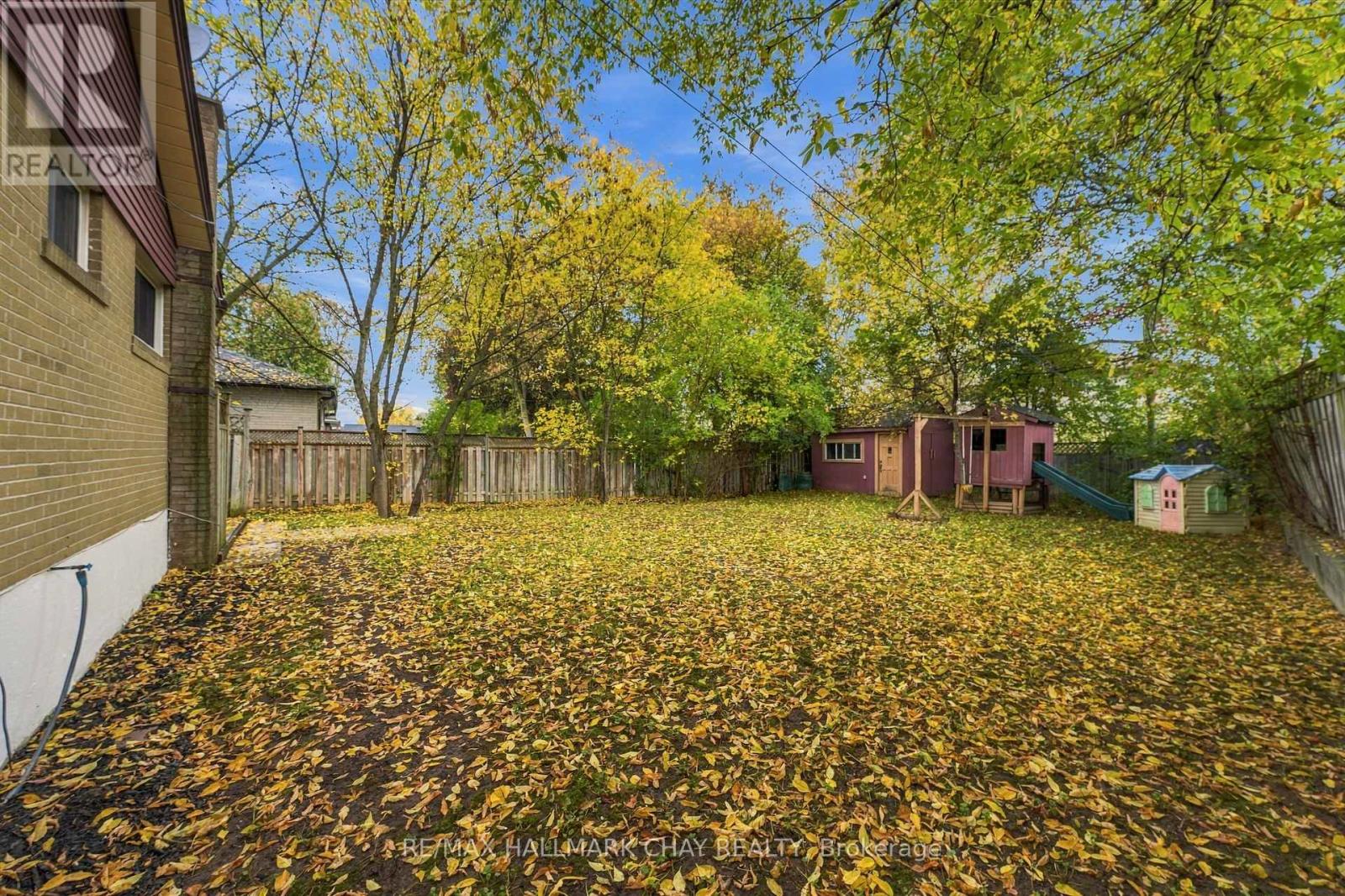 11 Davidson Road Property Photo 25