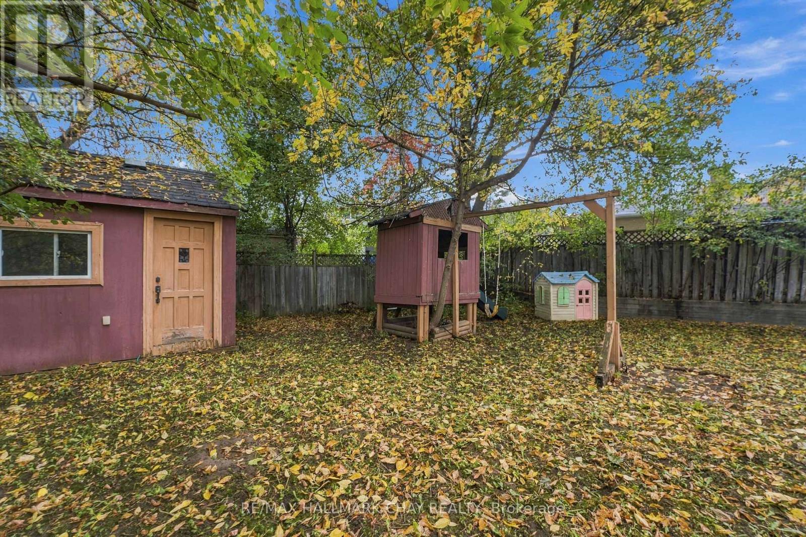 11 Davidson Road Property Photo 26