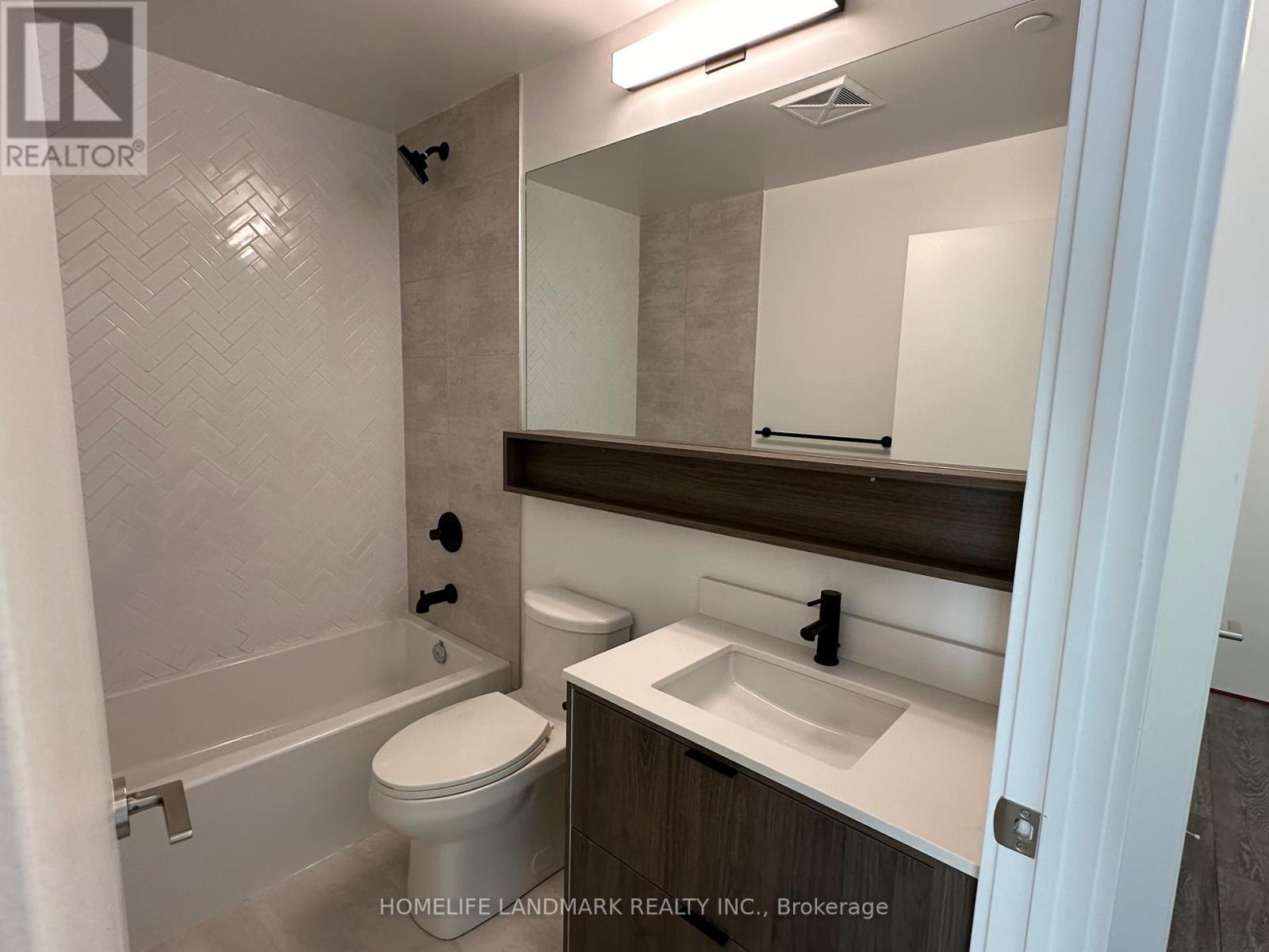 209 - 8888 Yonge Street Property Photo 13