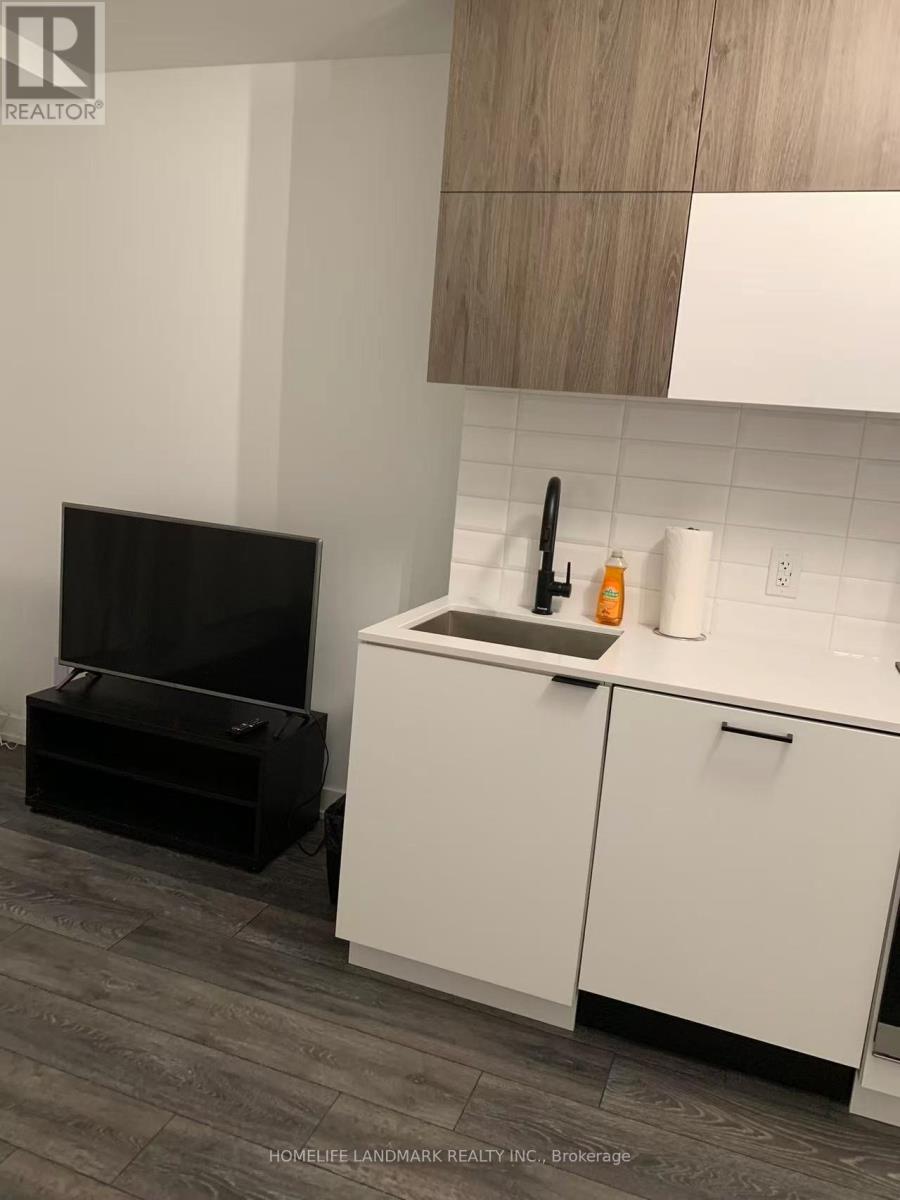 209 - 8888 Yonge Street Property Photo 24