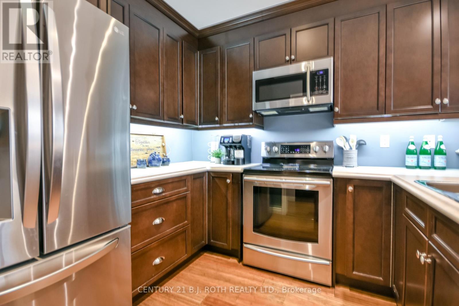 114 Stonemount Crescent Property Photo 11