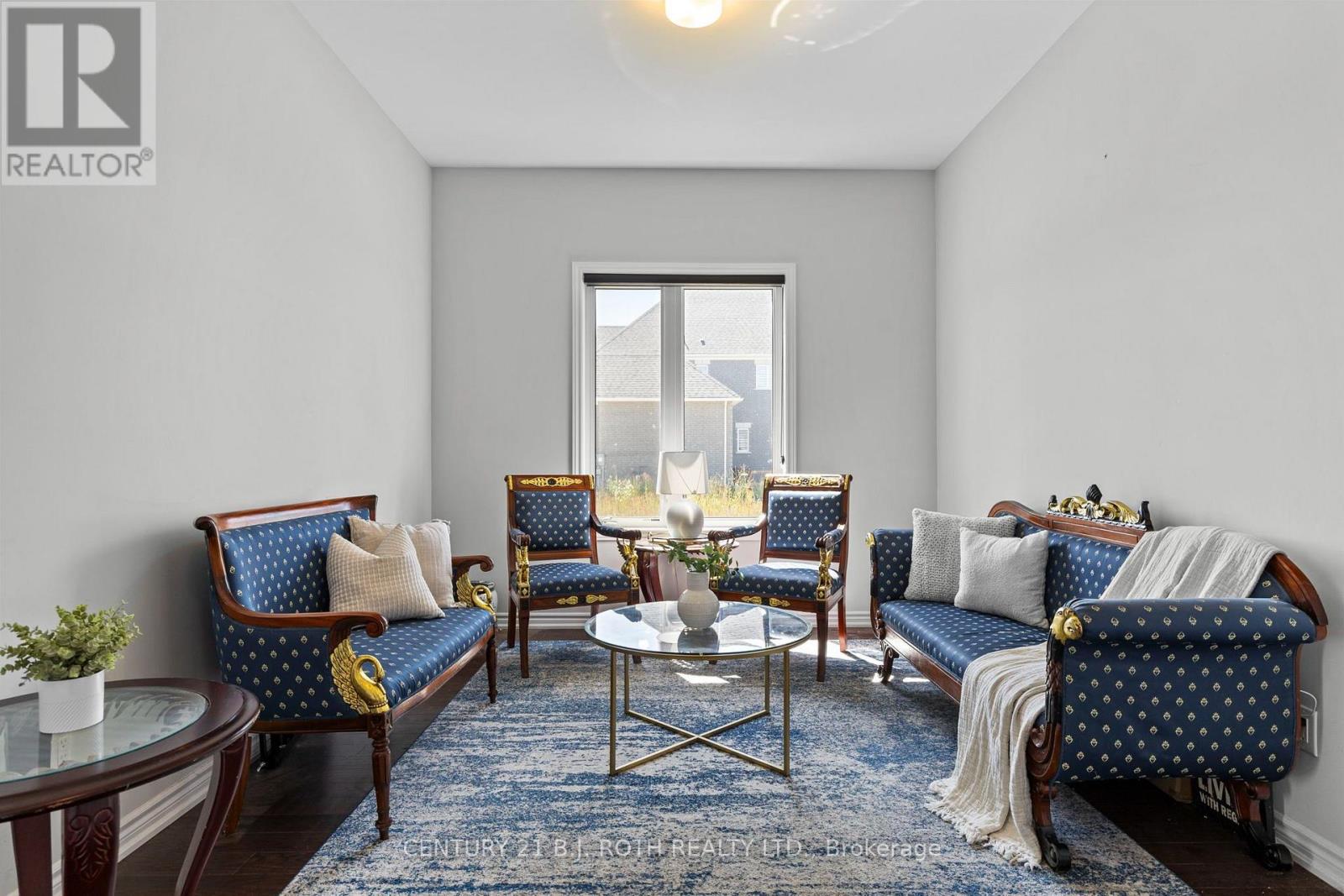 6 Henderson Street Property Photo 7