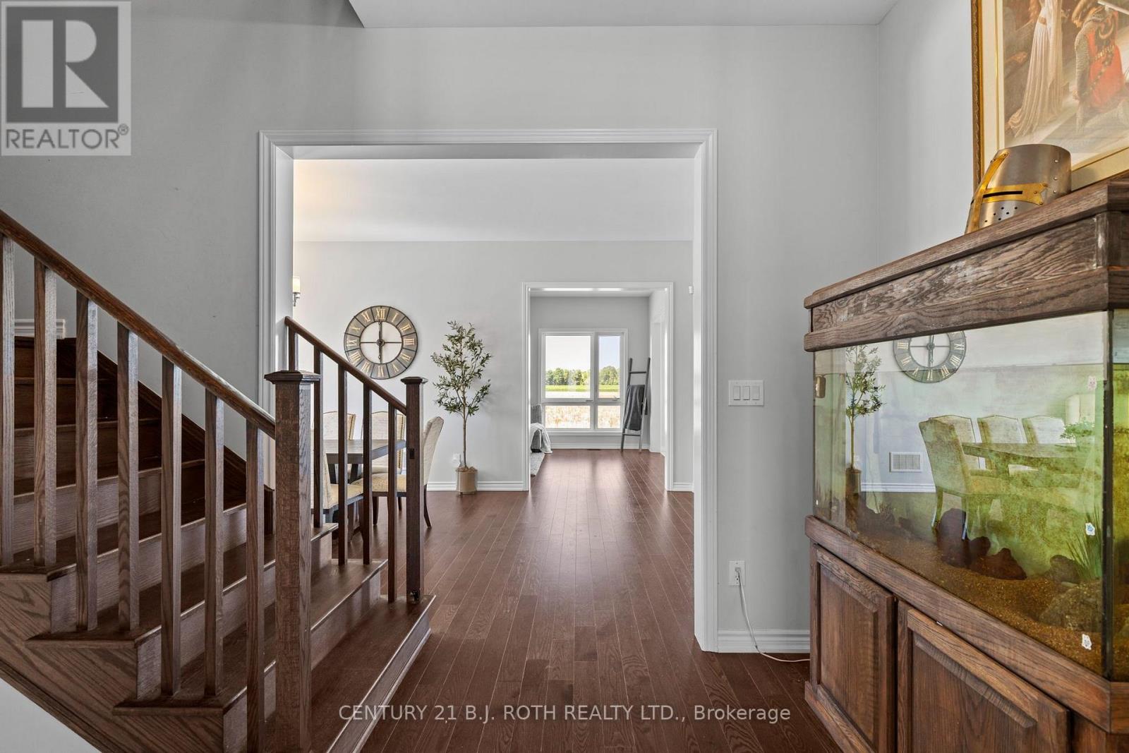 6 Henderson Street Property Photo 9