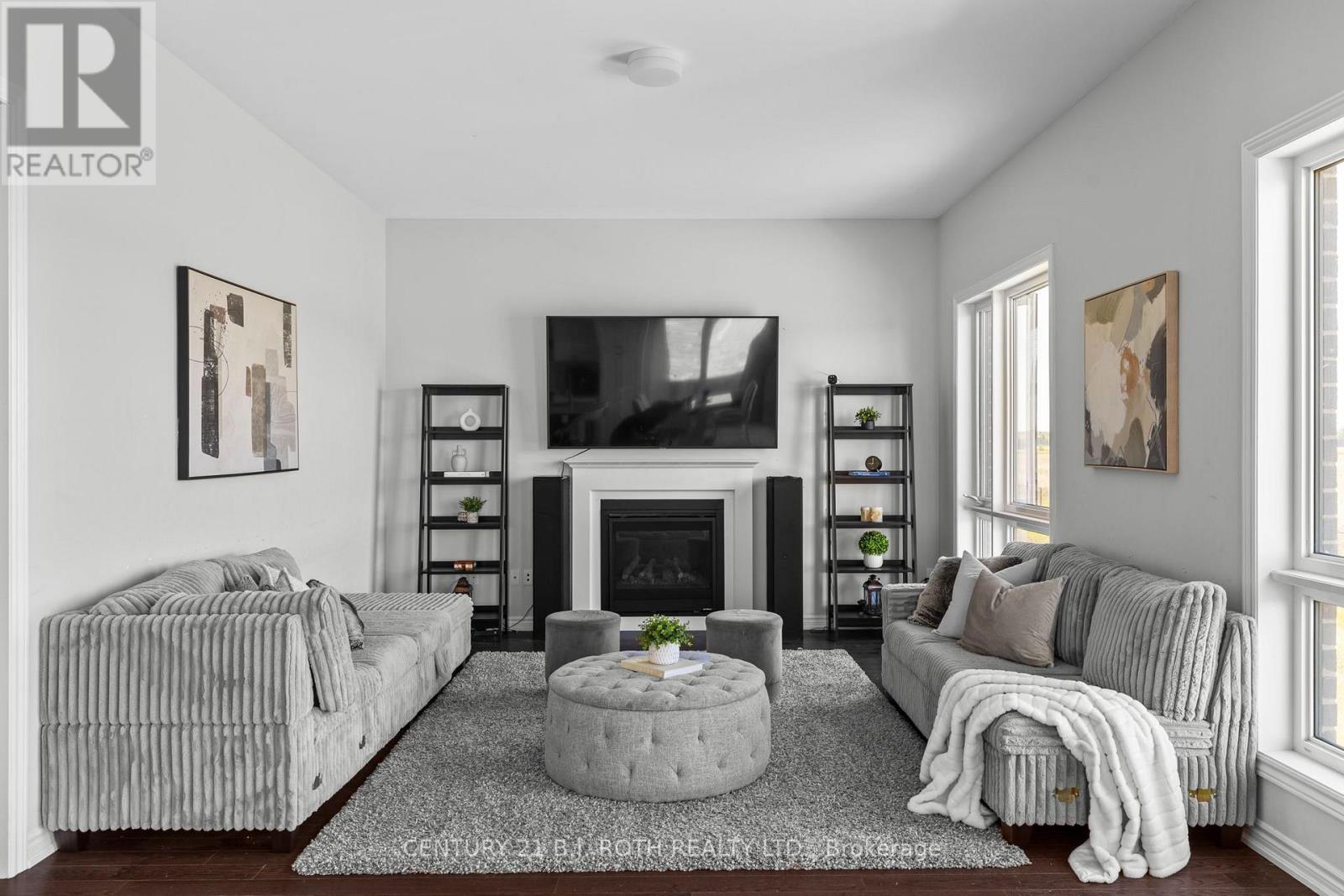 6 Henderson Street Property Photo 18